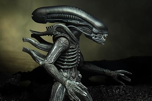 Miniatura 6 de NECA Alien 40th Anniversary 7" Scale Giger Figura de acción