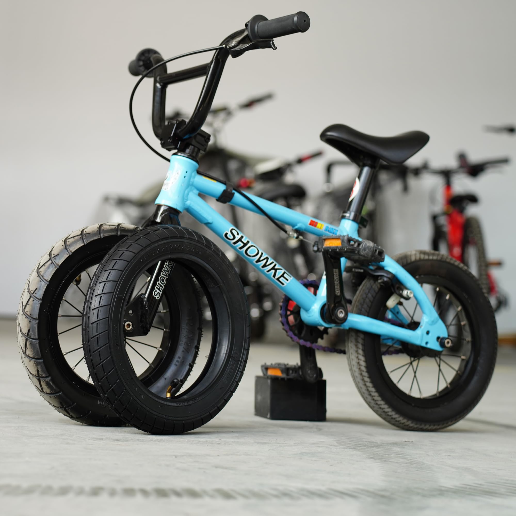 JIAYAN 12.5 x 2.25 Pneu et Chambre à air pour vélo d'enfant,Pneu et Chambre à air 12-1/2 x2-1/4 pour RoyalBaby, Joystar, Dynacraft et trottinettes électriques, Tube pour vélo d'équilibre