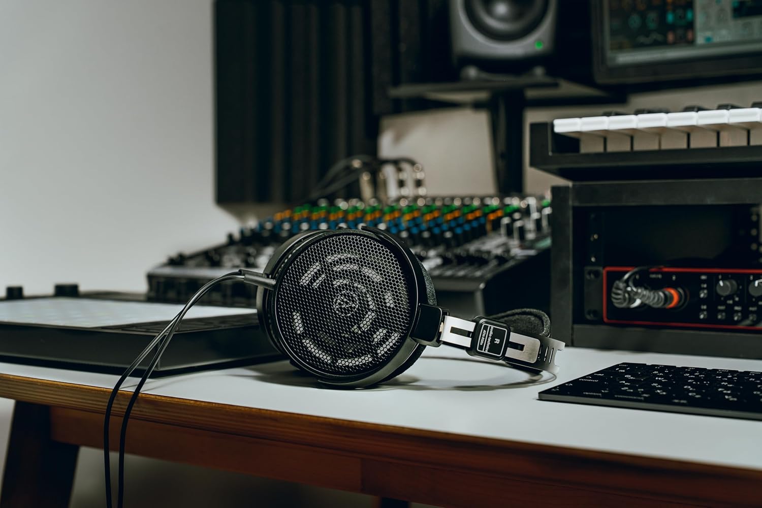 Audio-Technica ATH-R30X Open-Back Headphones - Image 5