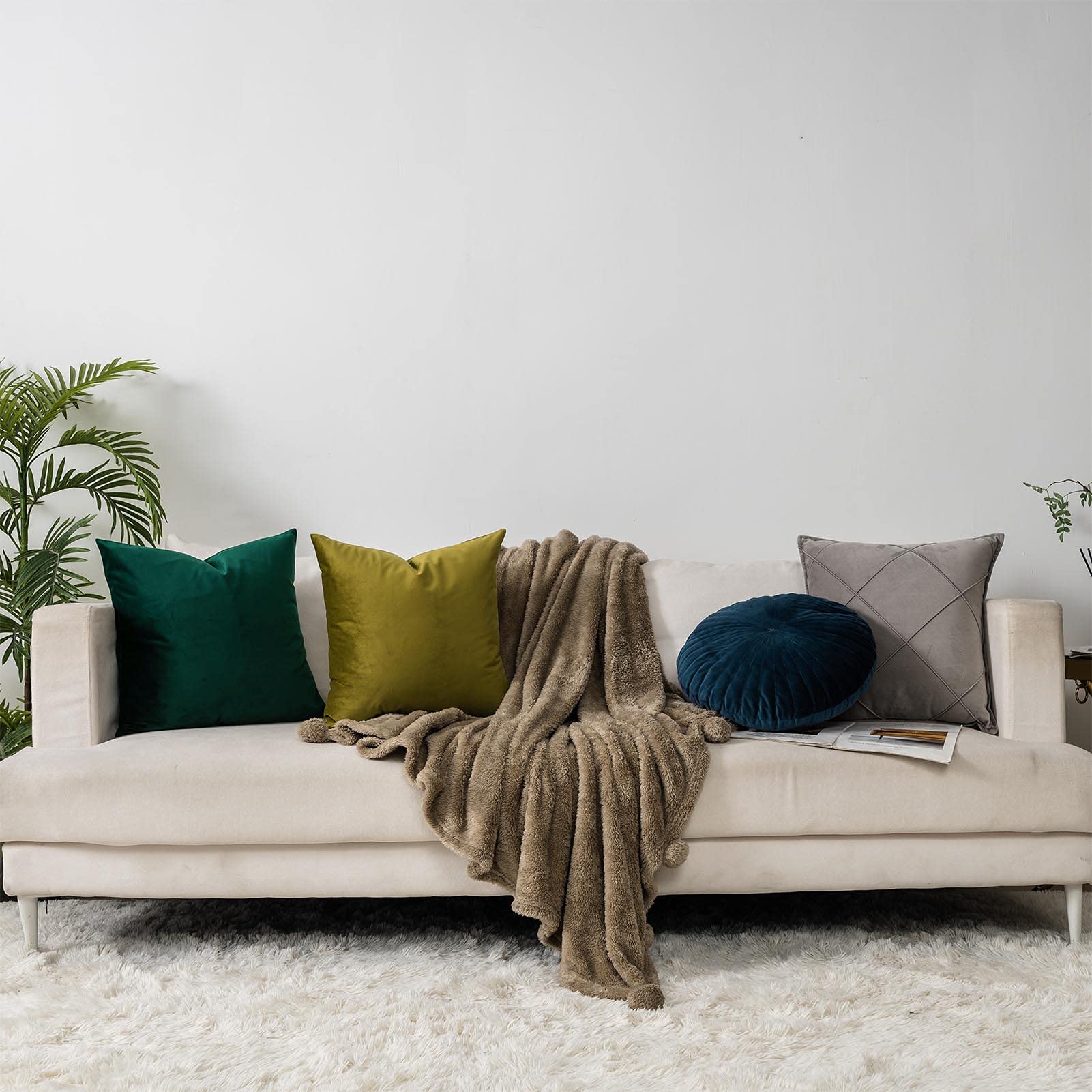 Amazon.com: QUAFOO Dark Green Decorative Lumbar Velvet Throw 