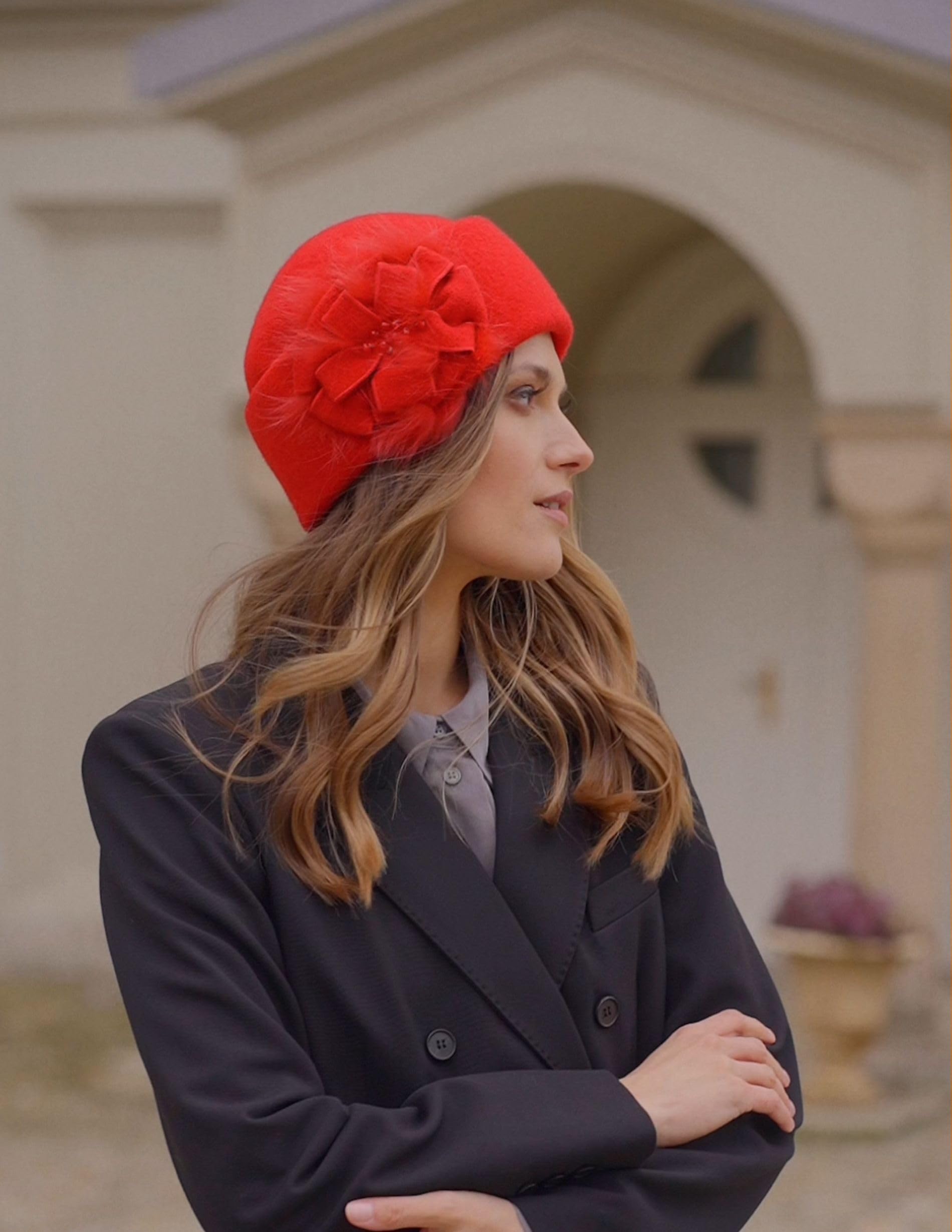 Vivisence Cappello Donna Elegante Fatto A Mano in Cashmere con Decorazione Laterale E Cristalli Antistatico Perfetto per l'inverno Idea Regalo Unica