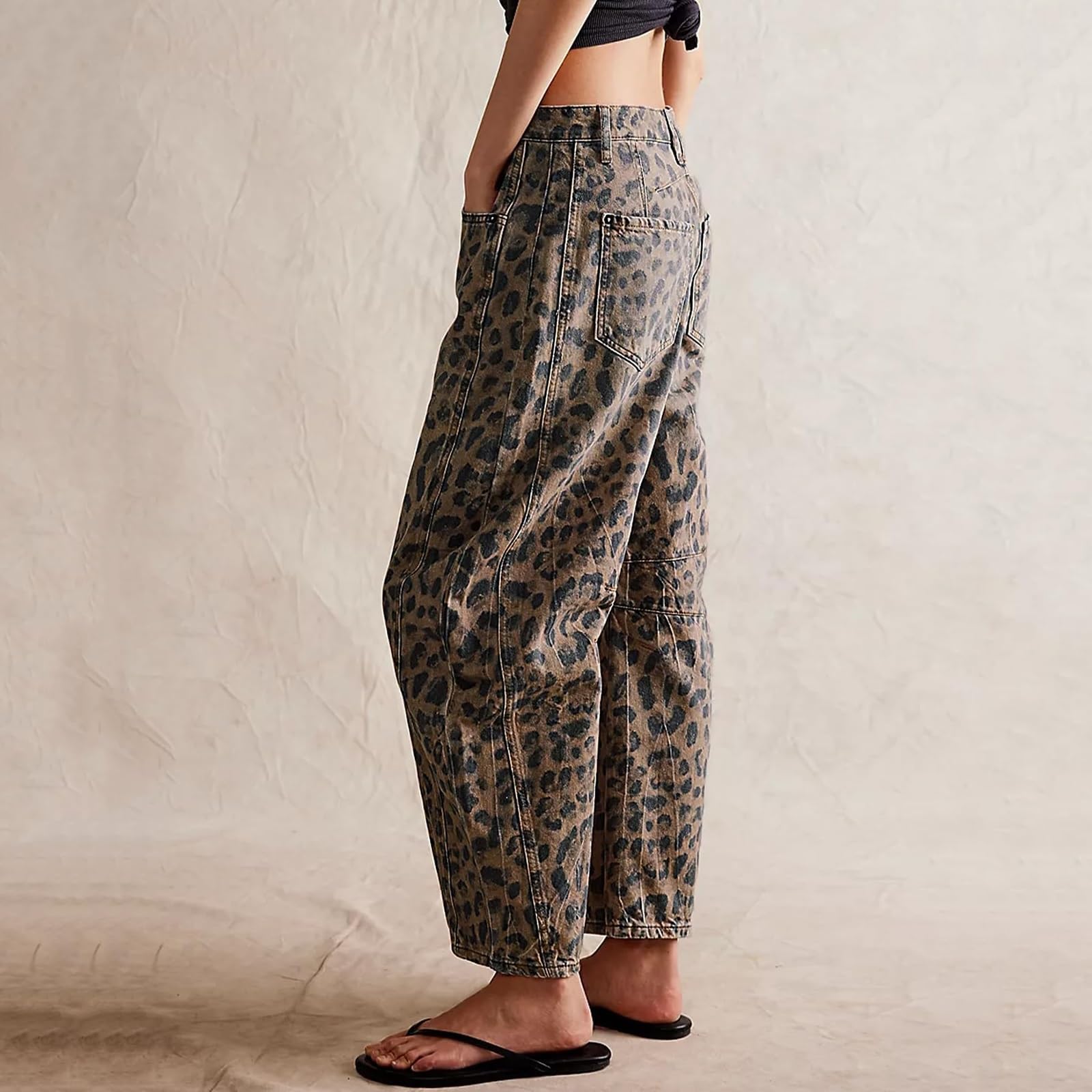 Jeans Leopard Barrel pour Femmes Taille Moyenne Jeans Vintage Amples à Jambes Larges Jeans Baggy Boyfriend Y2k Streetwear avec Poches Jeans Courts Jeans Hip Hop