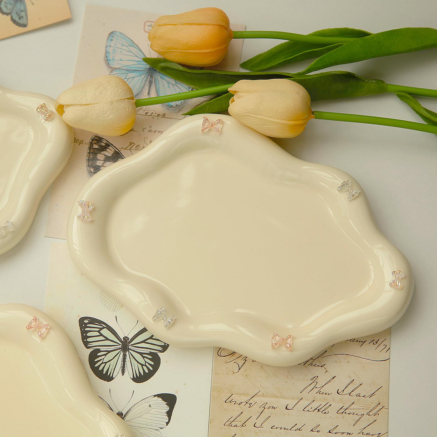 MDFAYE Jewelry Dish Trinket Tray for Women, Ring Dish Holder, Unique Cloud Shape Ceramic Plate Cute Things Vanity Aesthetic Room Decor Mother's Day Birthday ()