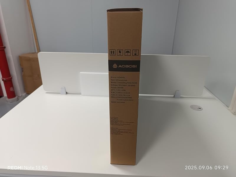 Plită cu inducție încorporabilă AAOBOSI cu 4 zone de gătit și suprafață din sticlă ceramică