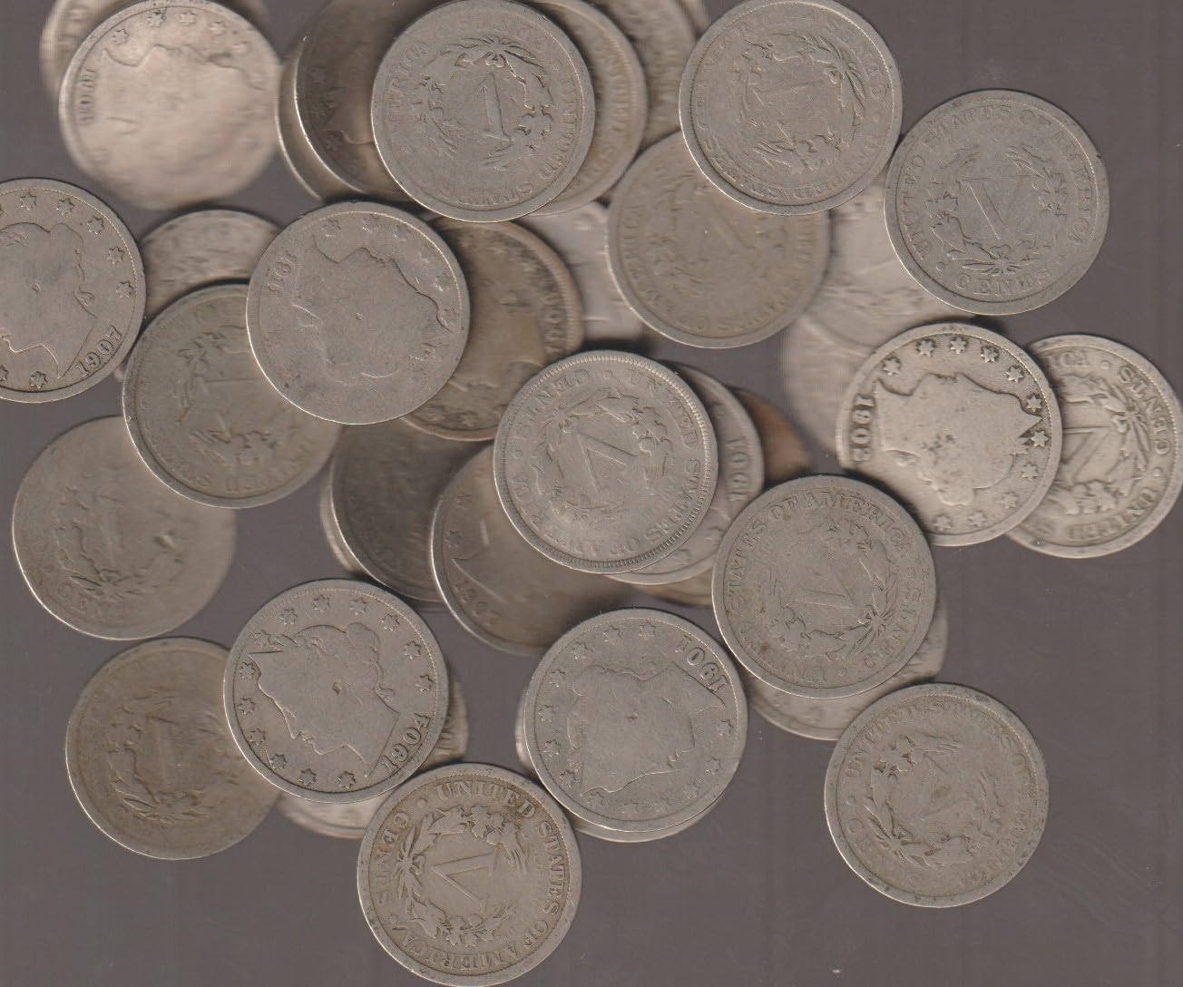 1 Roll (40 Coins) Mixed Date Liberty Head or "V" Nickels