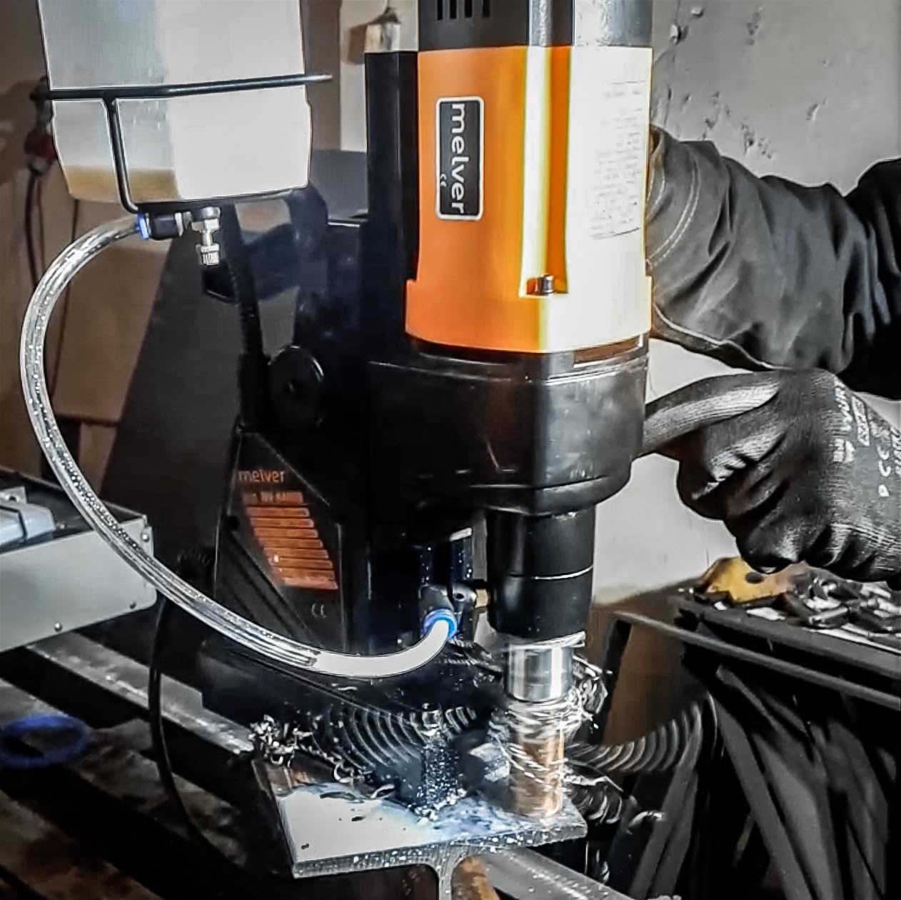Trapano magnetico a nucleo, leggero, industriale, con Weldon e Borcope, mandrino Fi-40 mm/1480 W/10 kg/690 giri/min