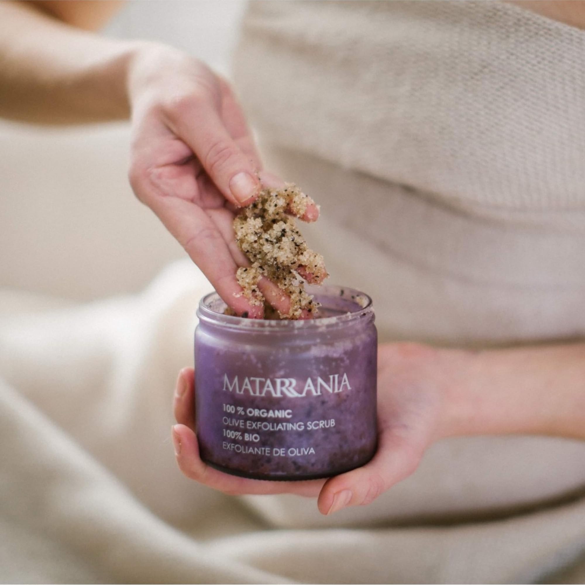 MATARRANIA Exfoliante Purificante y Nutritivo Facial y Corporal 100% BIO, Body Scrub con Azúcar, Café, Menta y Eucalipto, Peeling Suave Renovador que Elimina Células Muertas, Revitaliza y No Reseca