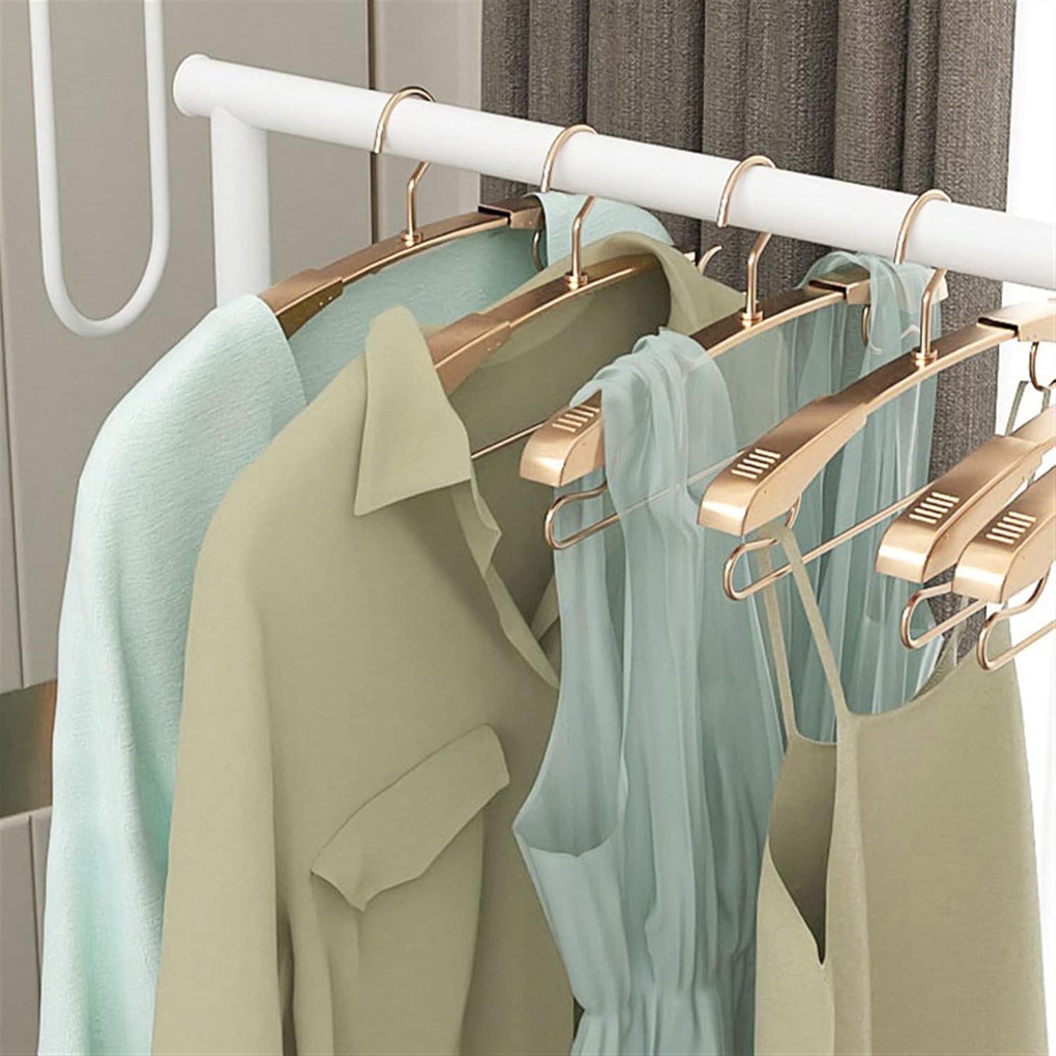 Clothes Hangers 5pcs Retractable Hanger Aluminum Alloy Widening and Thickening Hanger Metal Hanger Wooden Coat Hangers/Metal Hanger/Plastic Hanger Racks