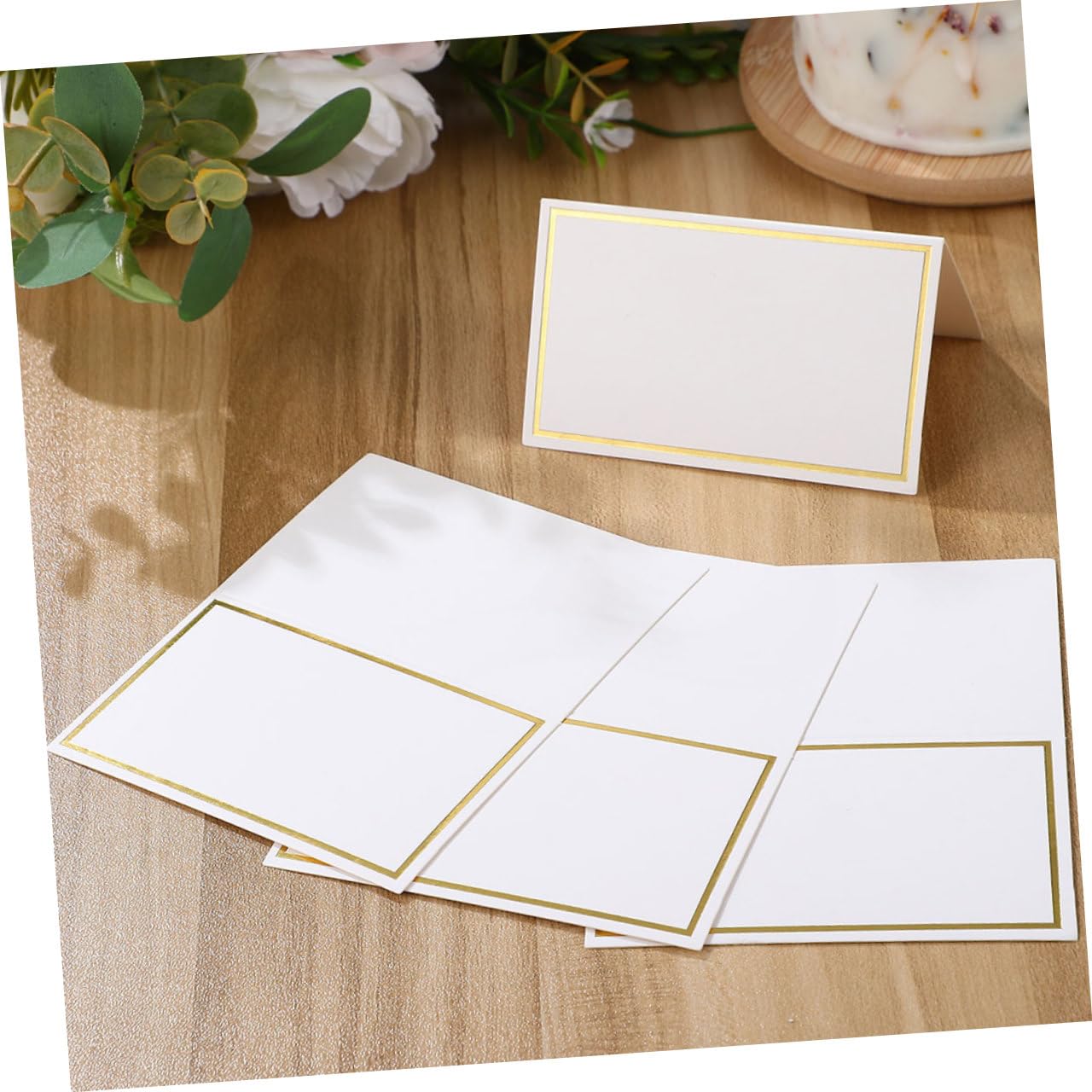 200 Tischkarten aus Papier, Rund, für Hochzeit und Restaurant | Glatte Kanten, Leicht zu Beschreiben, Bronzefarbenes Design, Strukturierte Aufsteller