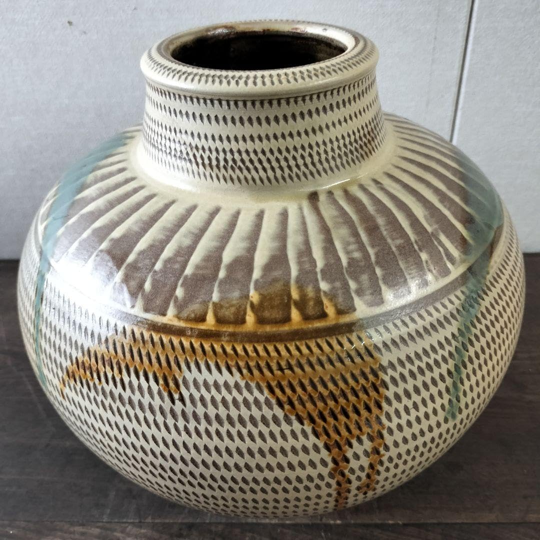 小石原焼　花瓶　壺　小鹿田焼 花入れ Amazon.co.jp: 小鹿田焼 小石原焼 壺 花入れ 花瓶 茶道 陶芸 美術品