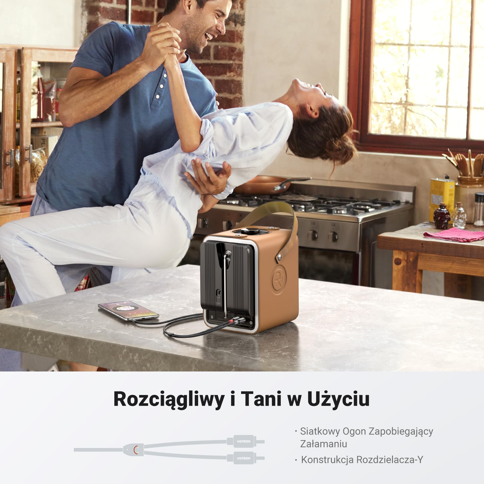 UGREEN Kabel RCA 3.5mm Męski na 2Męski Kabel RCA Aux (2M)