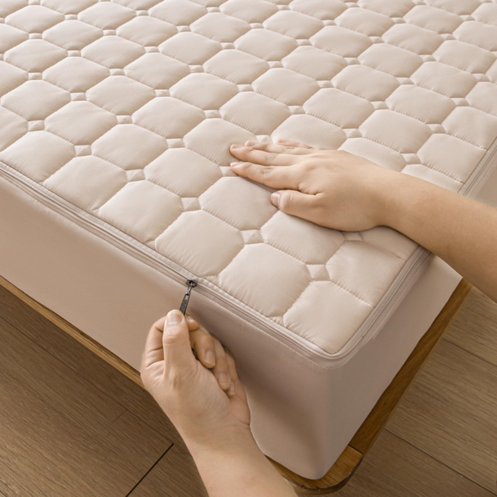 Zip Up Mattress Protector Double Customizable Quilted Mattress Cover Zipped Fitted Sheet Small Double/Single/King Mattress Topper Washable Anti-dust 360°Total Encasement Cover(90x190+10cm,Beige)