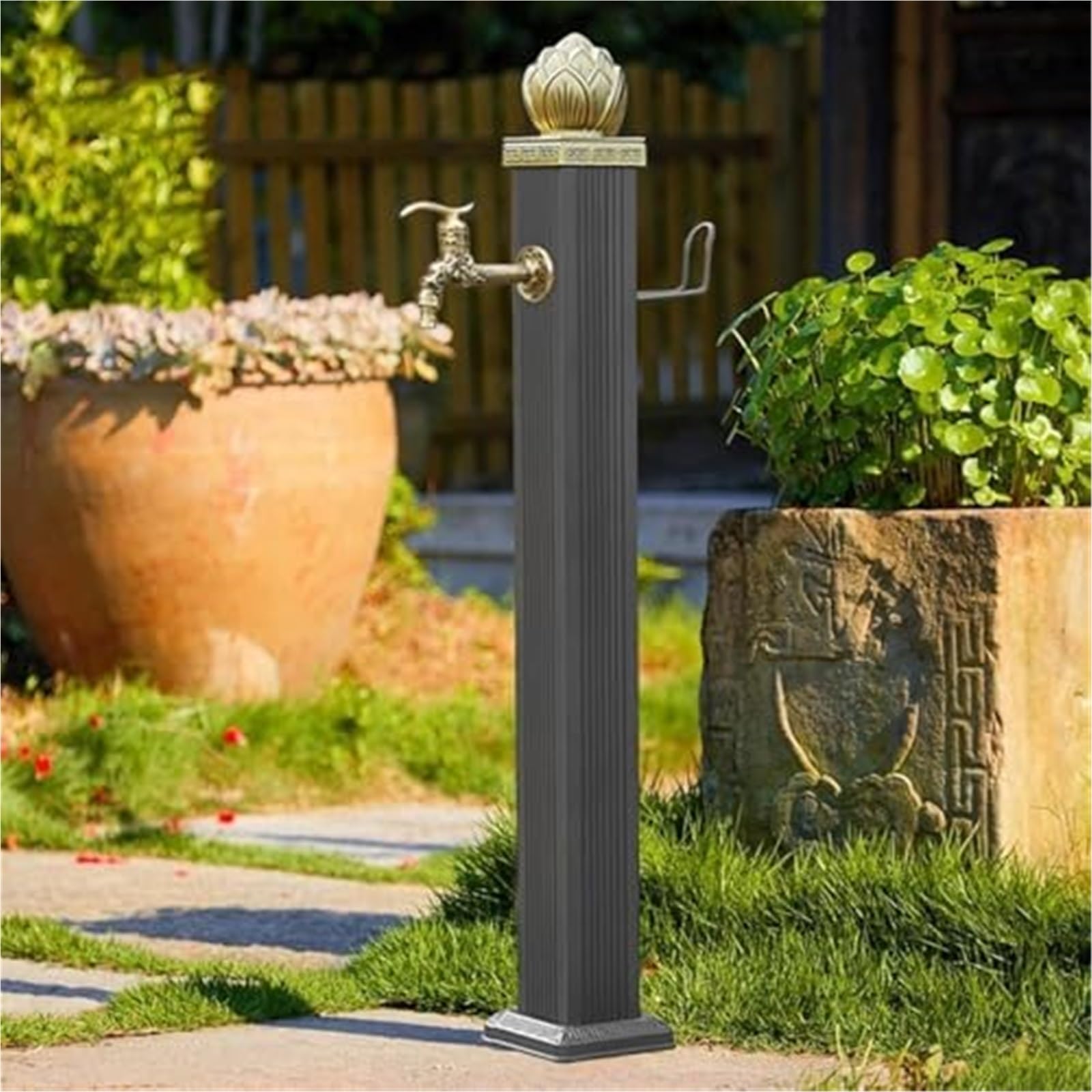 Borne d'eau extérieure 114cm pour stopper les tuyaux emmêlés dans le jardin