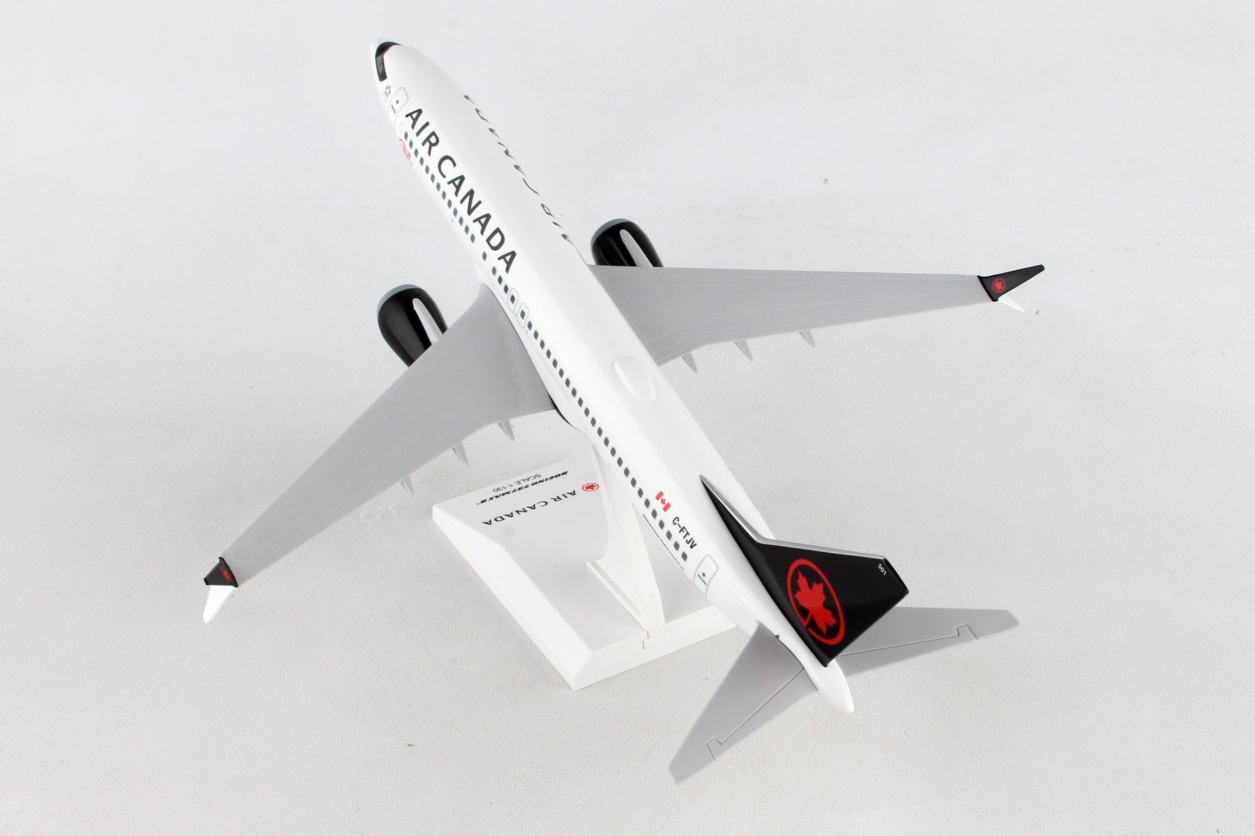 Amazon.co.jp: スカイマークス エア・カナダ 737MAX9 1/130