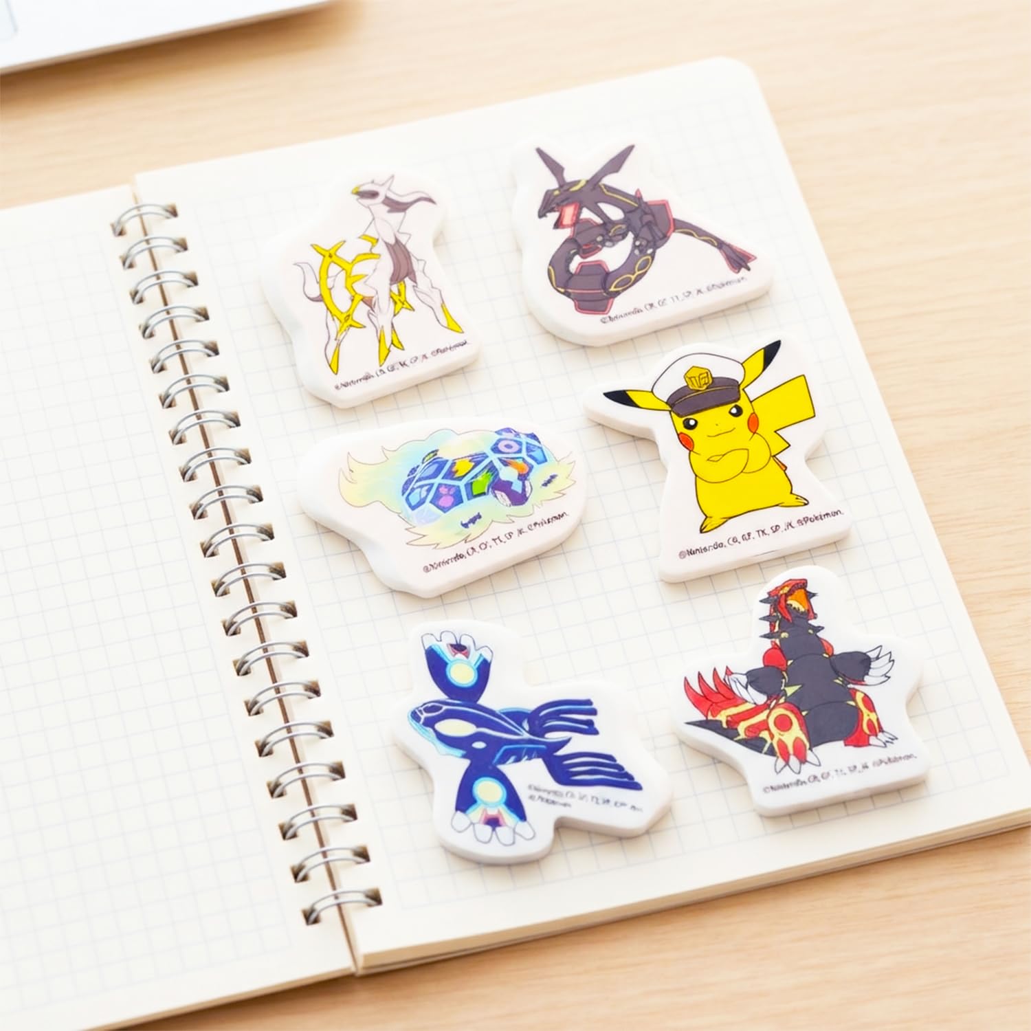 Amazon.co.jp: ポケモン消しゴム男の子セット - ピカチュウ、Quaxly