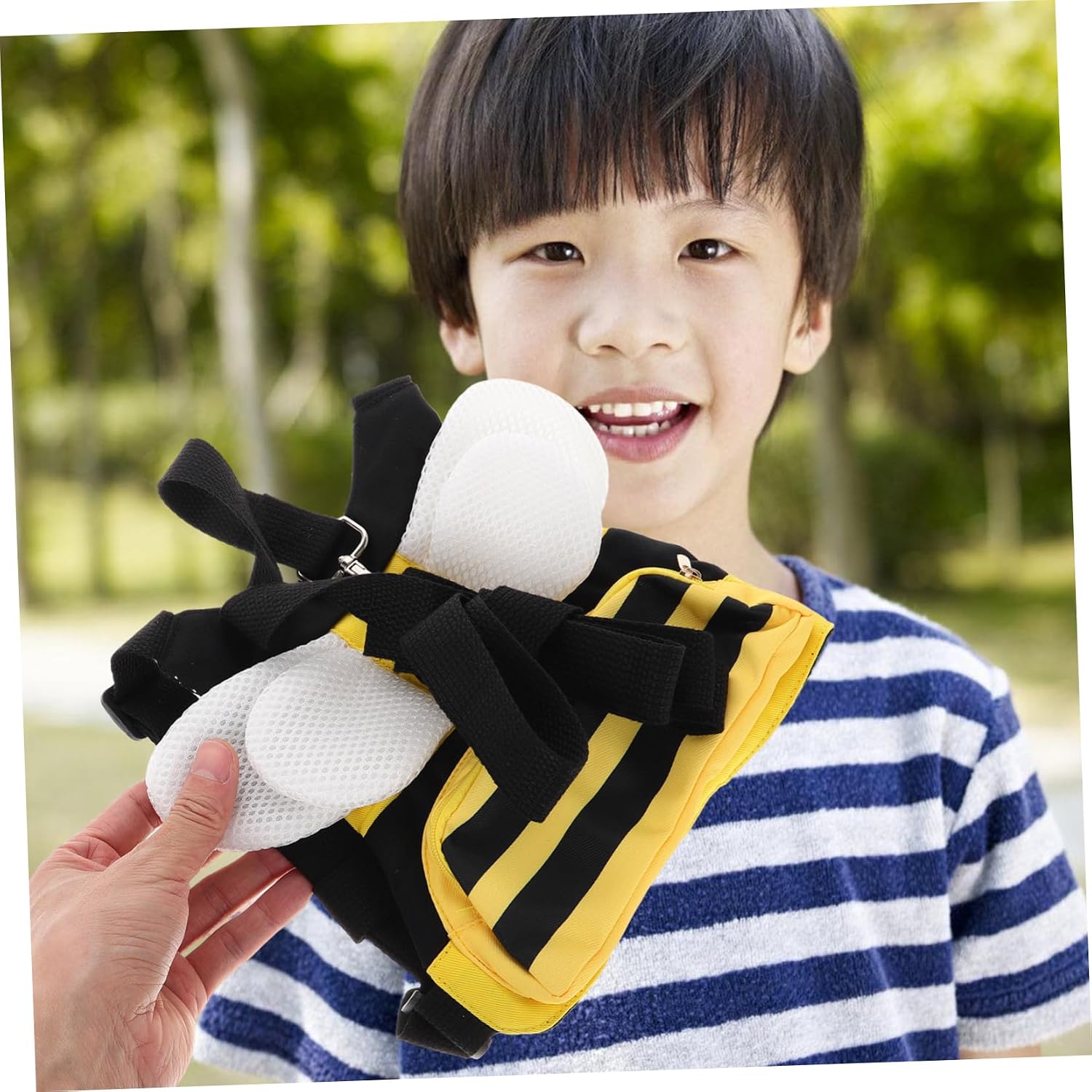 1.5m Boy Girl Harness Backpack with Leash for Boys Girls Cute Design with Adjustable Traction Rope Anti-Lost Wrist Link for Safe Outings for Snacks and Toys