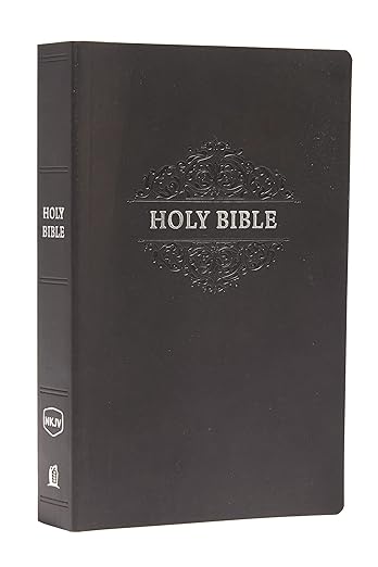 NKJV, Holy Bible, Soft Touch Edition, Leathersoft, Black, Comfort Print: Holy Bible, New King James Version
