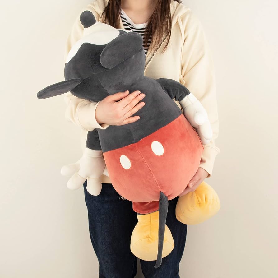 バズライトイヤー　抱き枕　ディズニーリゾート バズライトイヤー 抱き枕 ディズニーリゾート