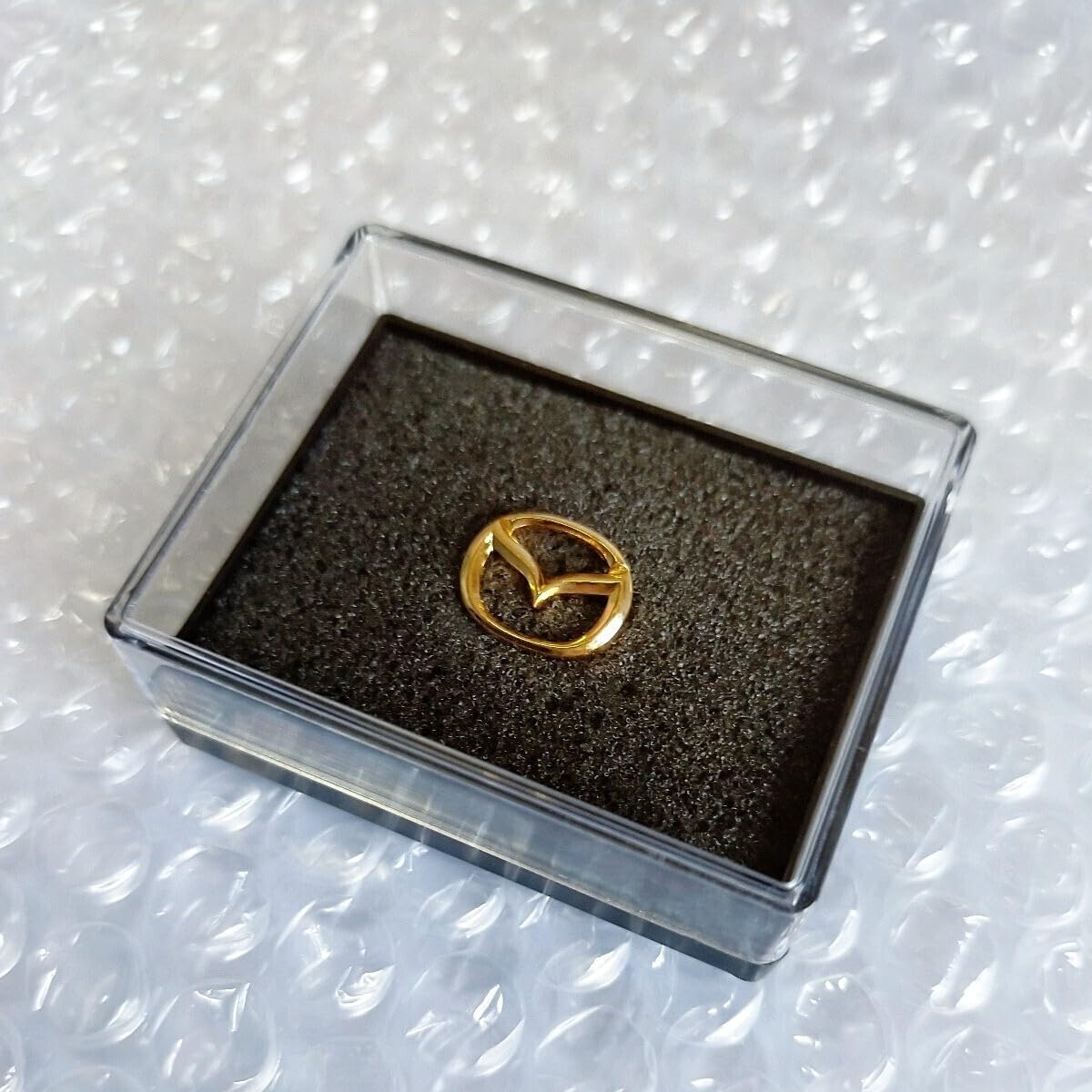 Amazon | ！マツダMAZDAロゴ エンブレム ピンバッチ ディーラー 社章