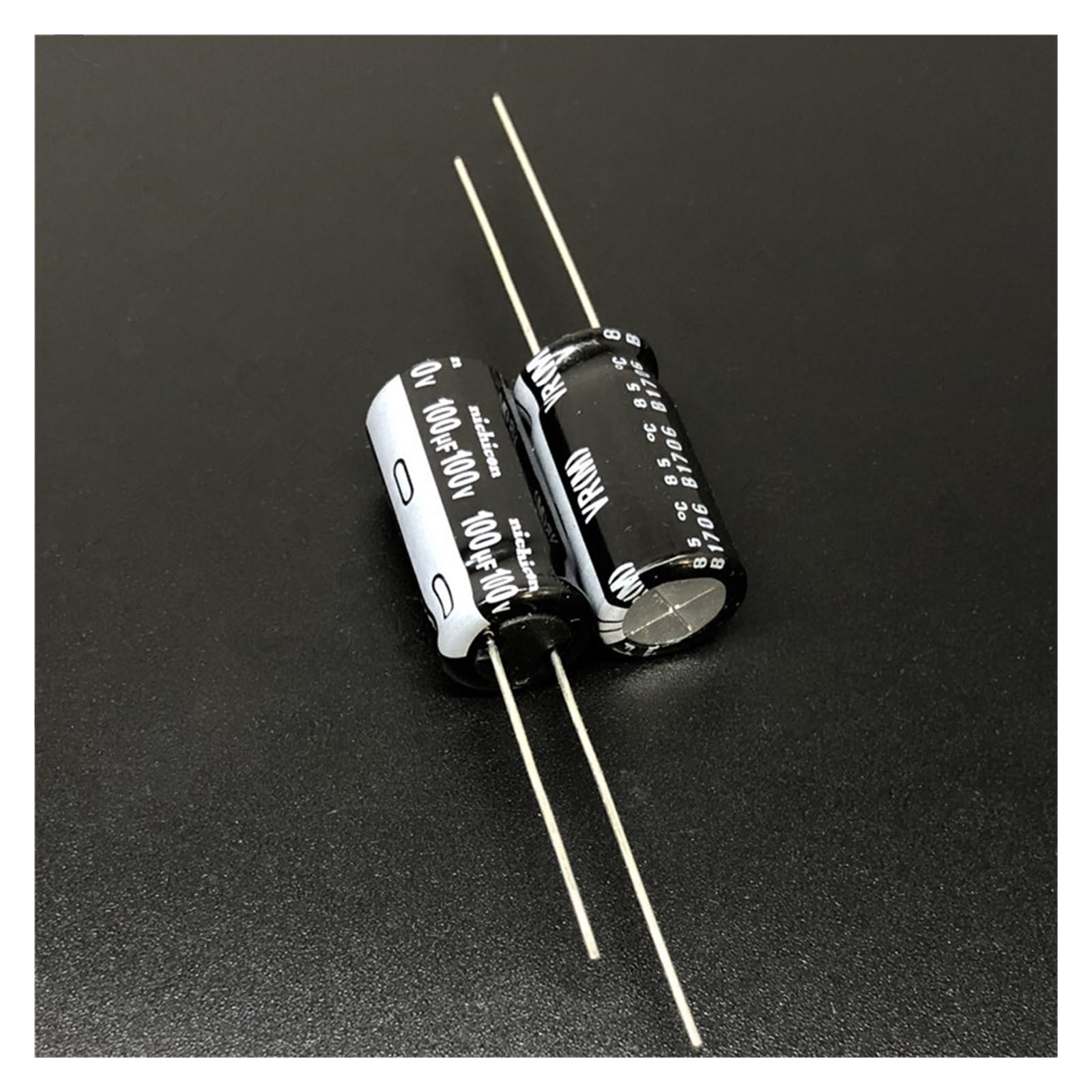 Condensateur 100V 100UF électrolytique en aluminium haute tension pour filtrage de courant stable