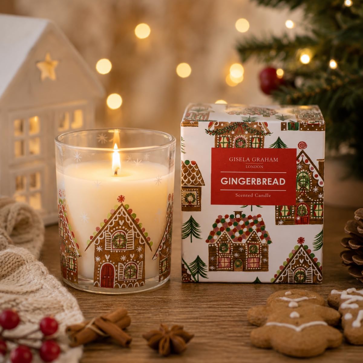 Gingerbread House Scented Christmas Candle – Festive Glass Jar Candle with Gingerbread House Design – Christmas Home Fragrance Gift