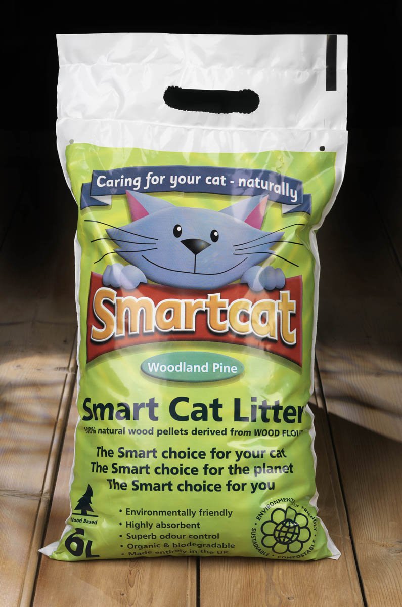 Litière SMART Cat Wood Base 6 litre contre les mauvaises odeurs