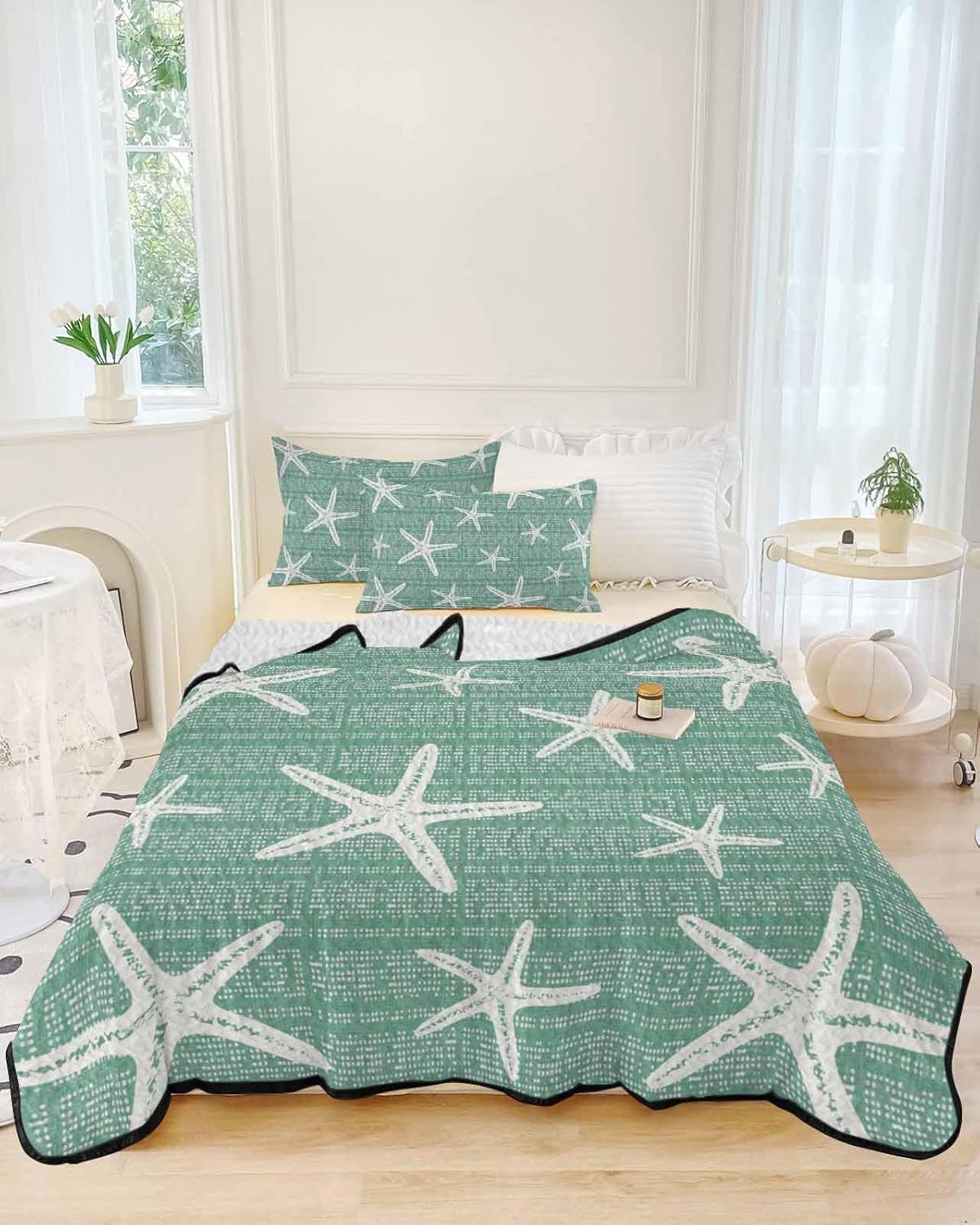 King Size Quilt Set, Summer Ocean Starfish Lightweight Bedspread Coverlet Set Soft Microfiber Summer Quilt with 2 Pillow Shams, Sage Background 3 Piece Comforter Bedding Set