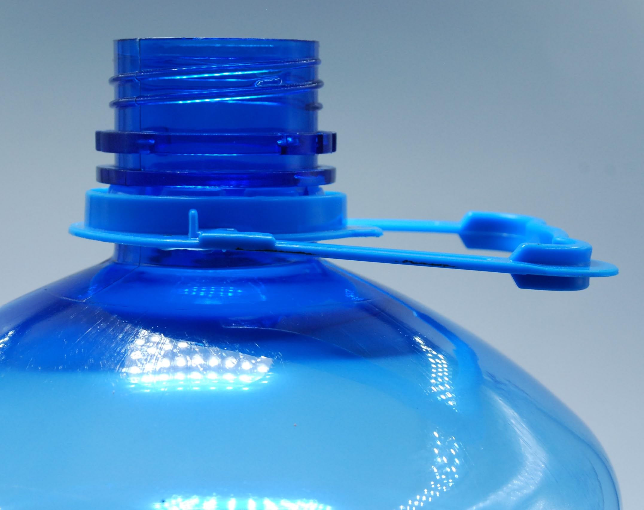 PLAMO 10L Water Bottle - Durable & BPA-Free -5 PLAMO 10L Water Bottle - Durable & BPA-Free -5