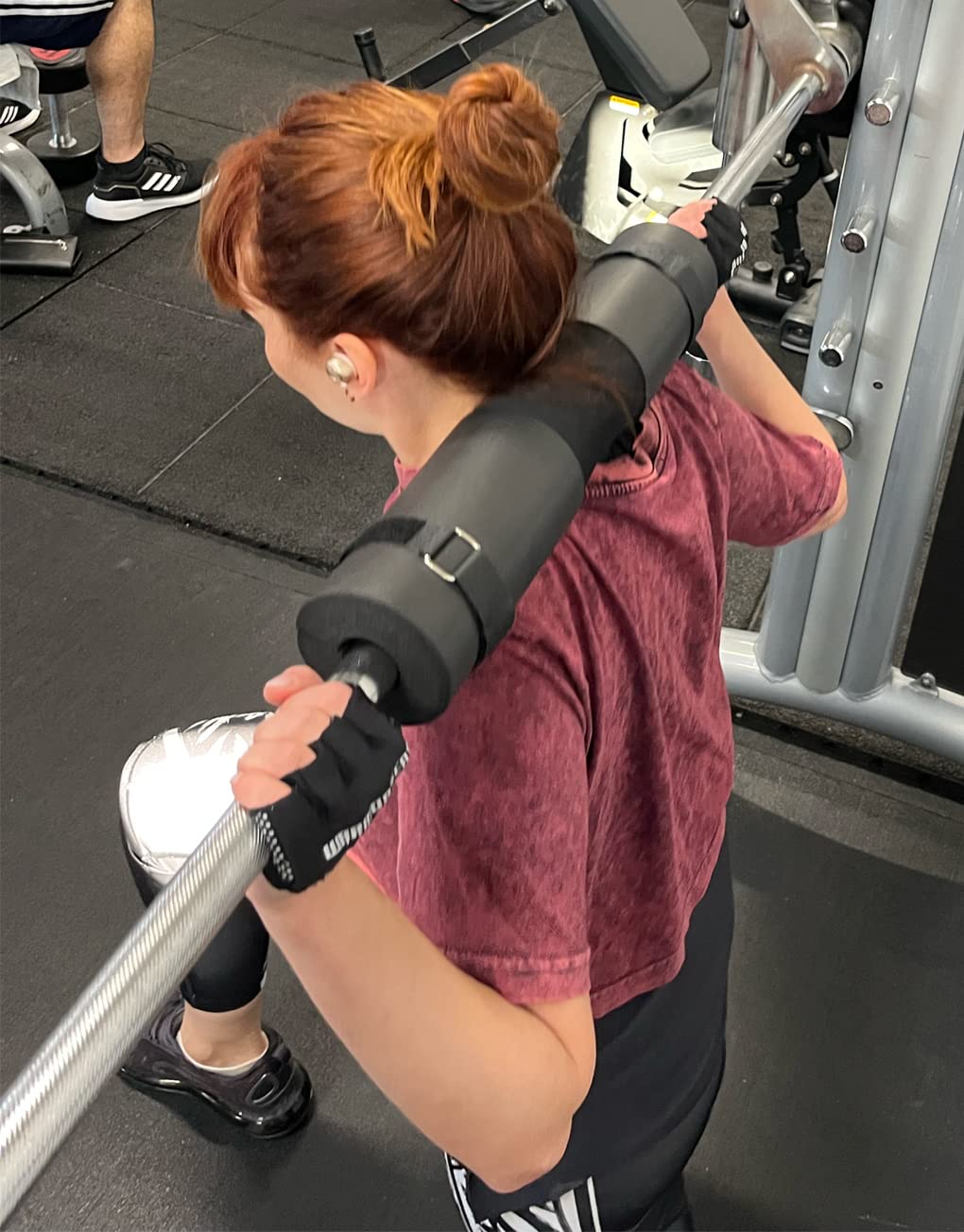 Pianka ochronna do przysiadów, podkładka pod przysiady, pianka ochronna na rzep, do treningu siłowego i fitnessu, ochrona podczas przysiadów, rozcięć, hip thrusts