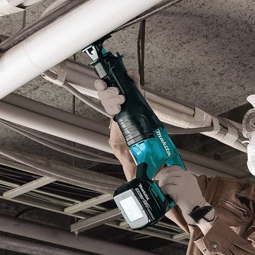 Miniatura 9 de Makita XT328M 18V LXT - Kit combinado inalámbrico de iones de litio sin escobillas de 3 piezas (4.0Ah) con multiherramienta inalámbrica XMT03Z 18V