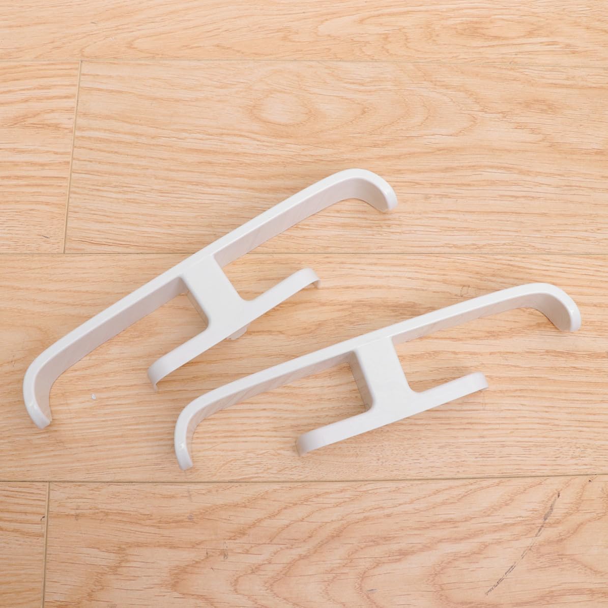 DOITOOL PP Hanging Shoe Rack Wall Mounted Slippers Organizer, 5pcs