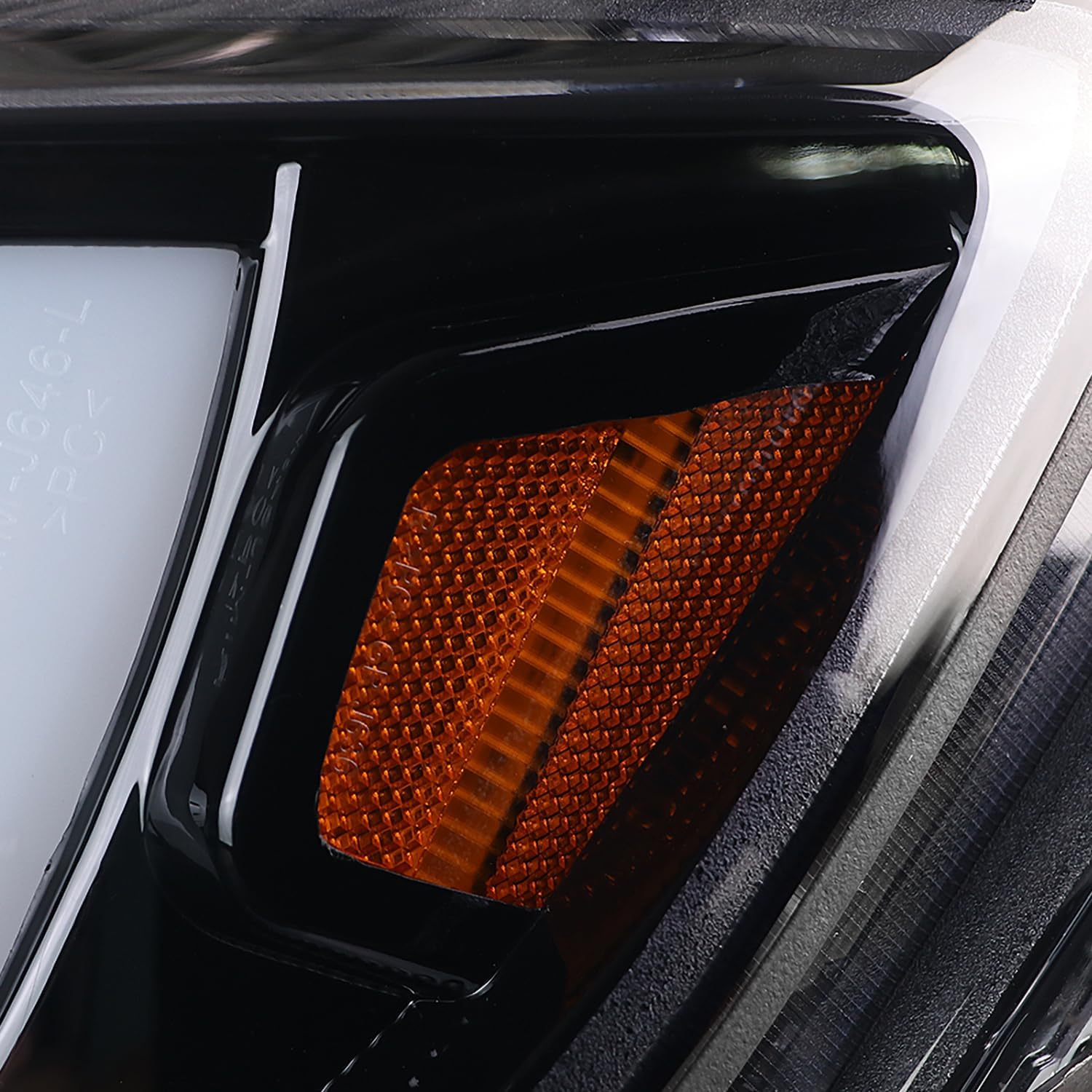 SPEC-D TUNING Glossy Black Smoke LED Light Bar Projector Headlights Compatible with 2015-2022 Chevy Colorado, Left + Right Pair Headlamps Assembly