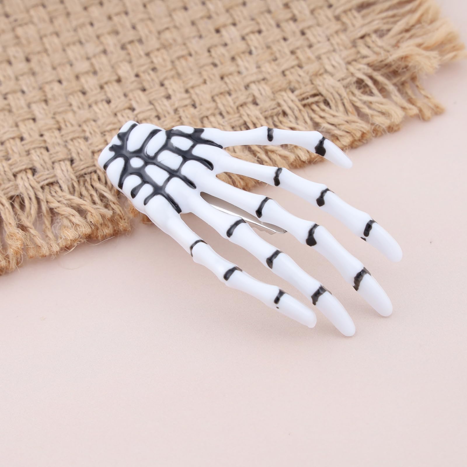 Gothic Skeleton Hand Hair Clips Set of 4 Cute Bone Claw Barrette Accessories Amazon.com: Iaceble Gothic Skeleton Hand Bone Hairclip  main image 2