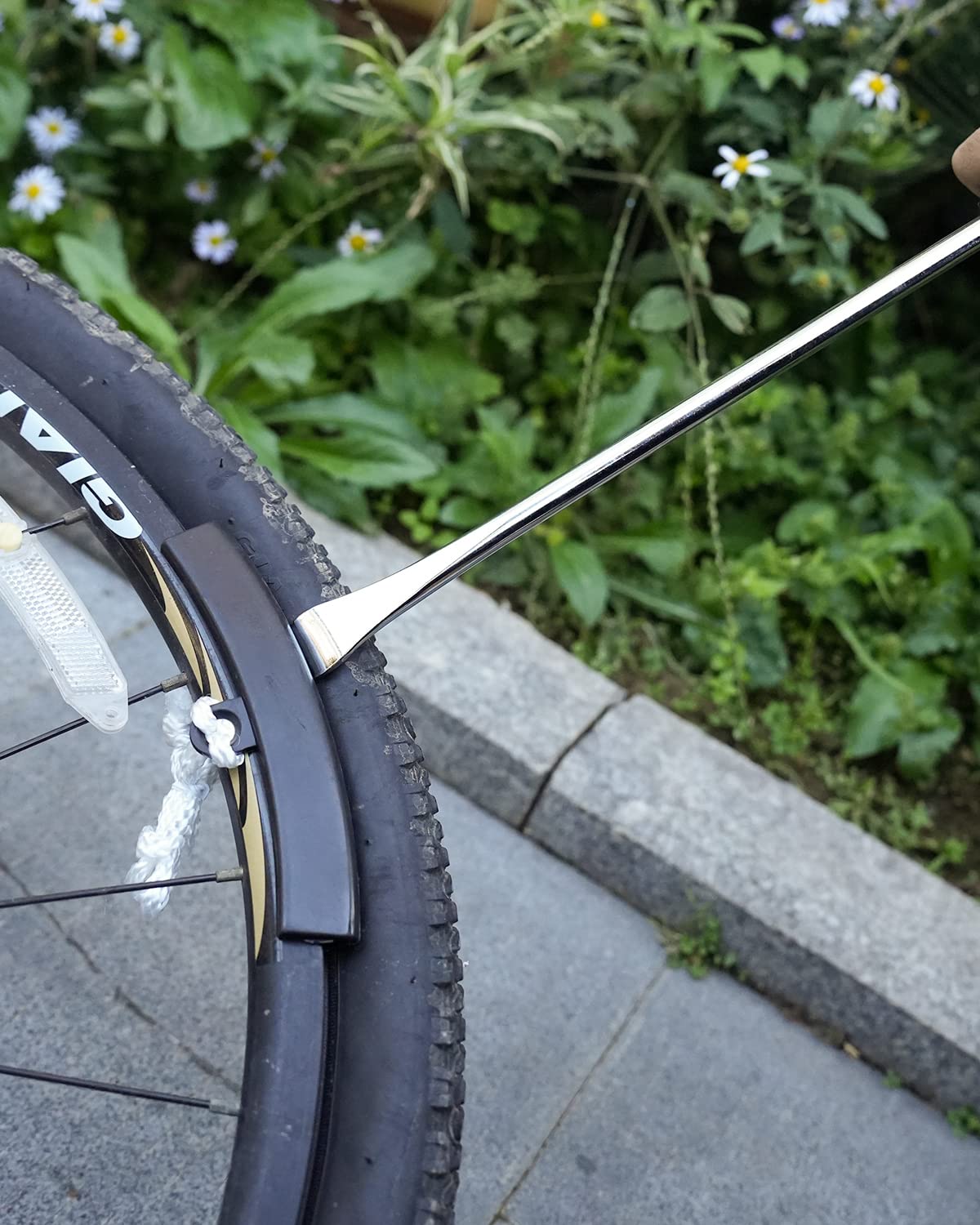 ROTATION Kit di Attrezzi Professionale per Cambio Pneumatici da 29,2 cm, in Acciaio, per Moto, Moto da Cross, Tosaerba, 3 cucchiai per Pneumatici, 2 Protezioni per Cerchioni
