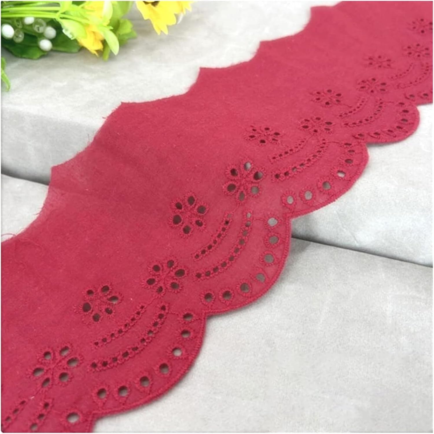 Ribete de encaje, tela de encaje, bordado hueco, ribete de encaje de algodón, tela de encaje, ribete de ganchillo para costura, manualidades, cortinas de boda, caja de decoración (rojo)