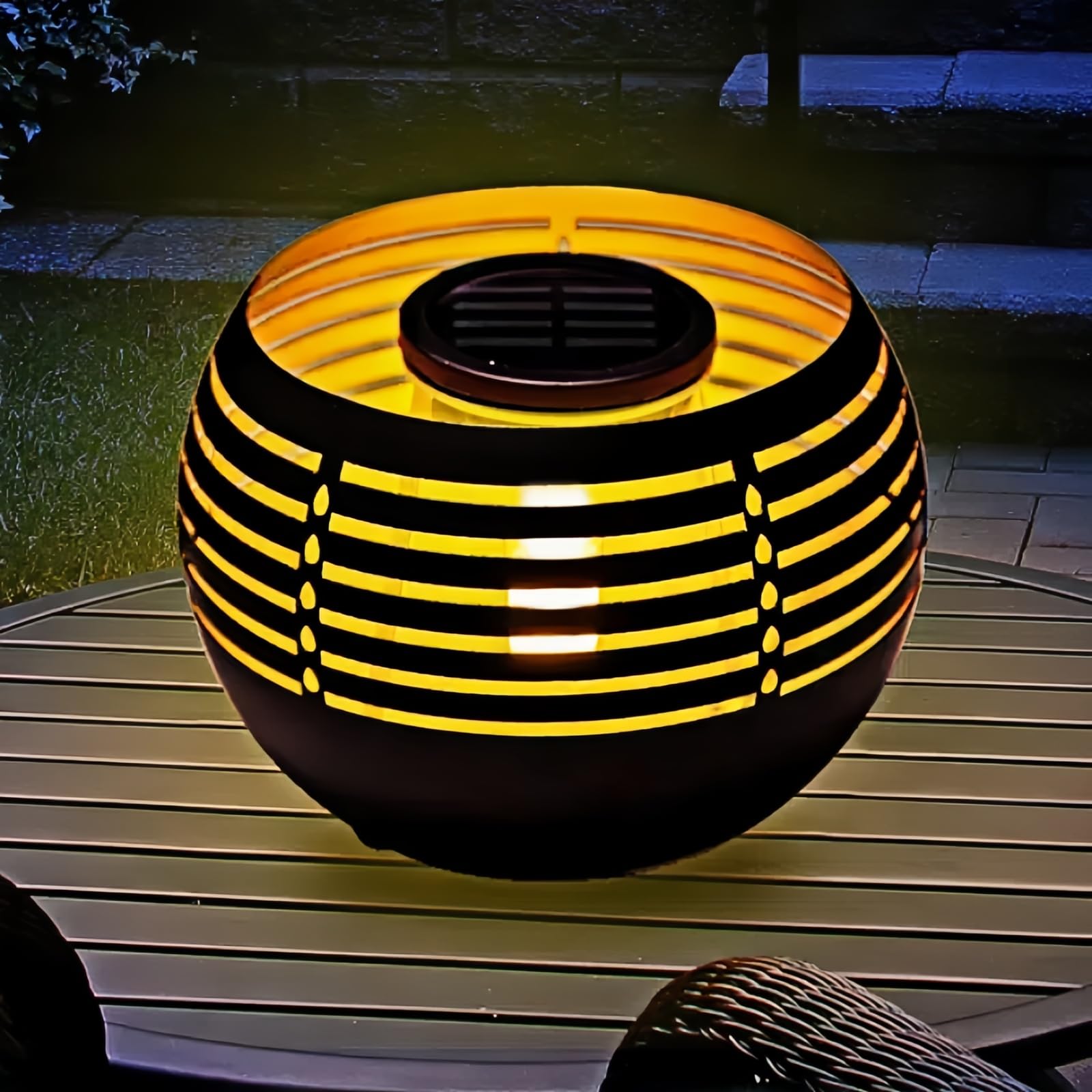 Solarna migocząca latarnia płomieniowa – wodoodporna metalowa lampa stołowa, trwała i stylowa, idealna na balkon, patio, ścieżkę ogrodową i dekorację na zewnątrz