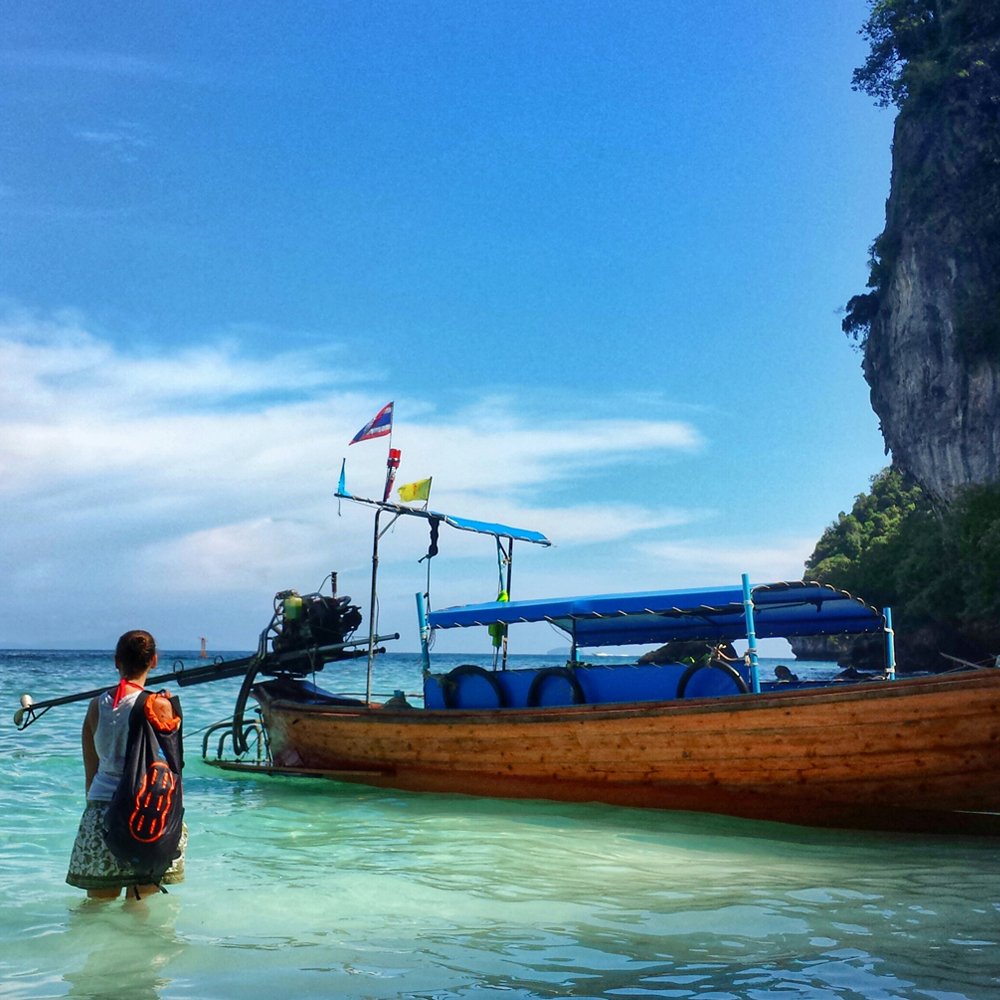 Amazon.co.jp: AQUAPAC カメラリュック 768 15L 15L ノアタック