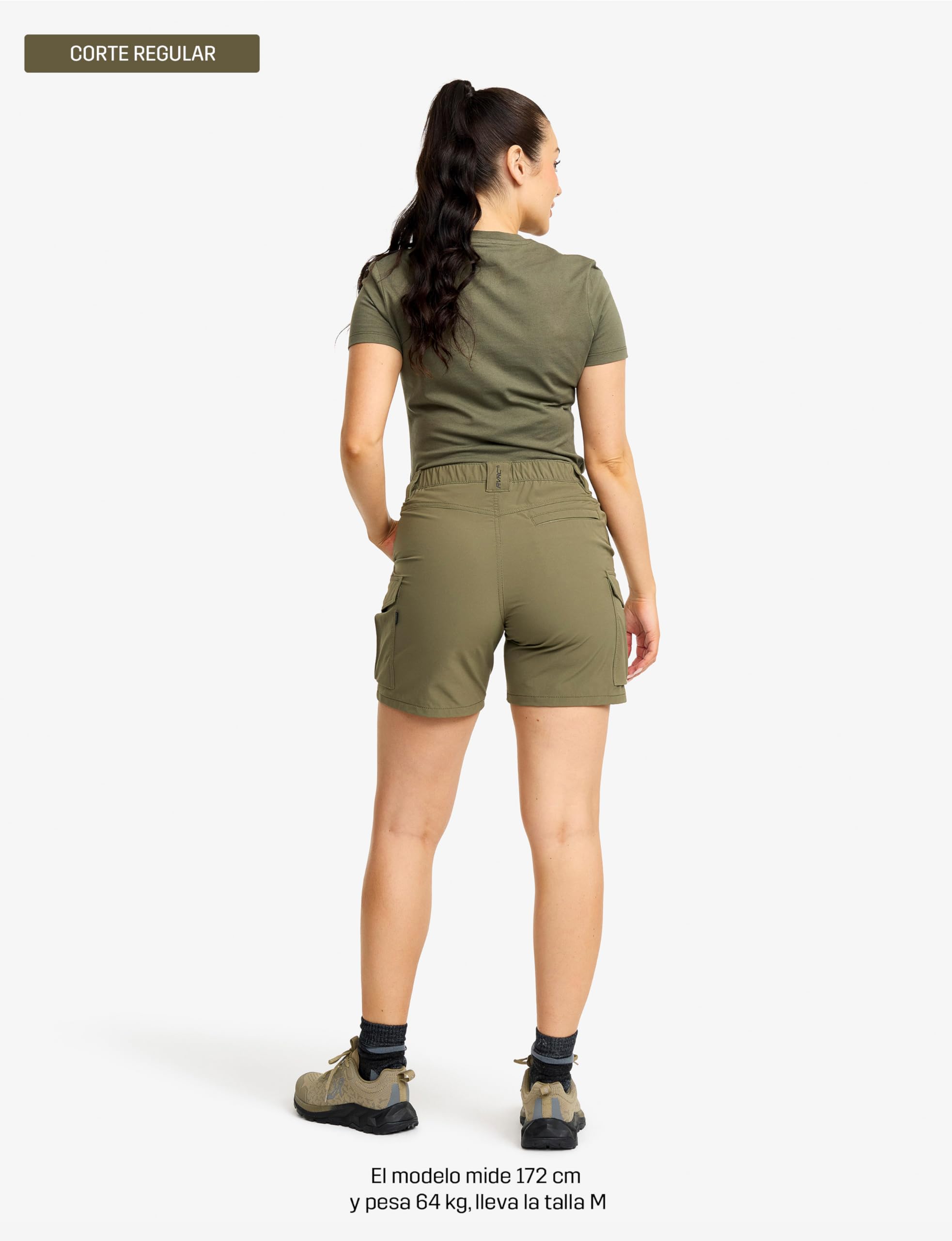 RevolutionRace Adventure Cargo Stretch Shorts para Mujer, Pantalones Cortos Ligeros y Prácticos para Senderismo