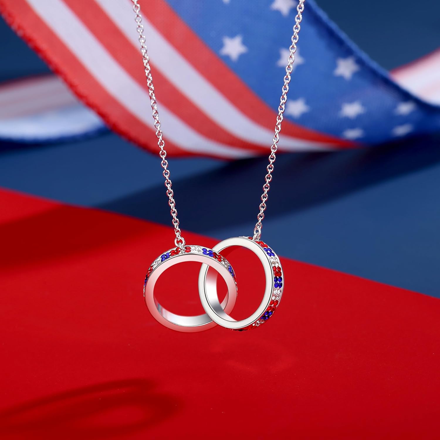 Double Ring Necklace, Silver Plated Crystal Necklace for Women Sparkly Christmas Necklace Fashion Jewelry Gift