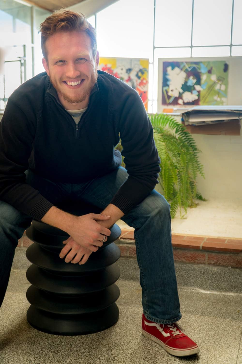 Ergonomic seat (Black)