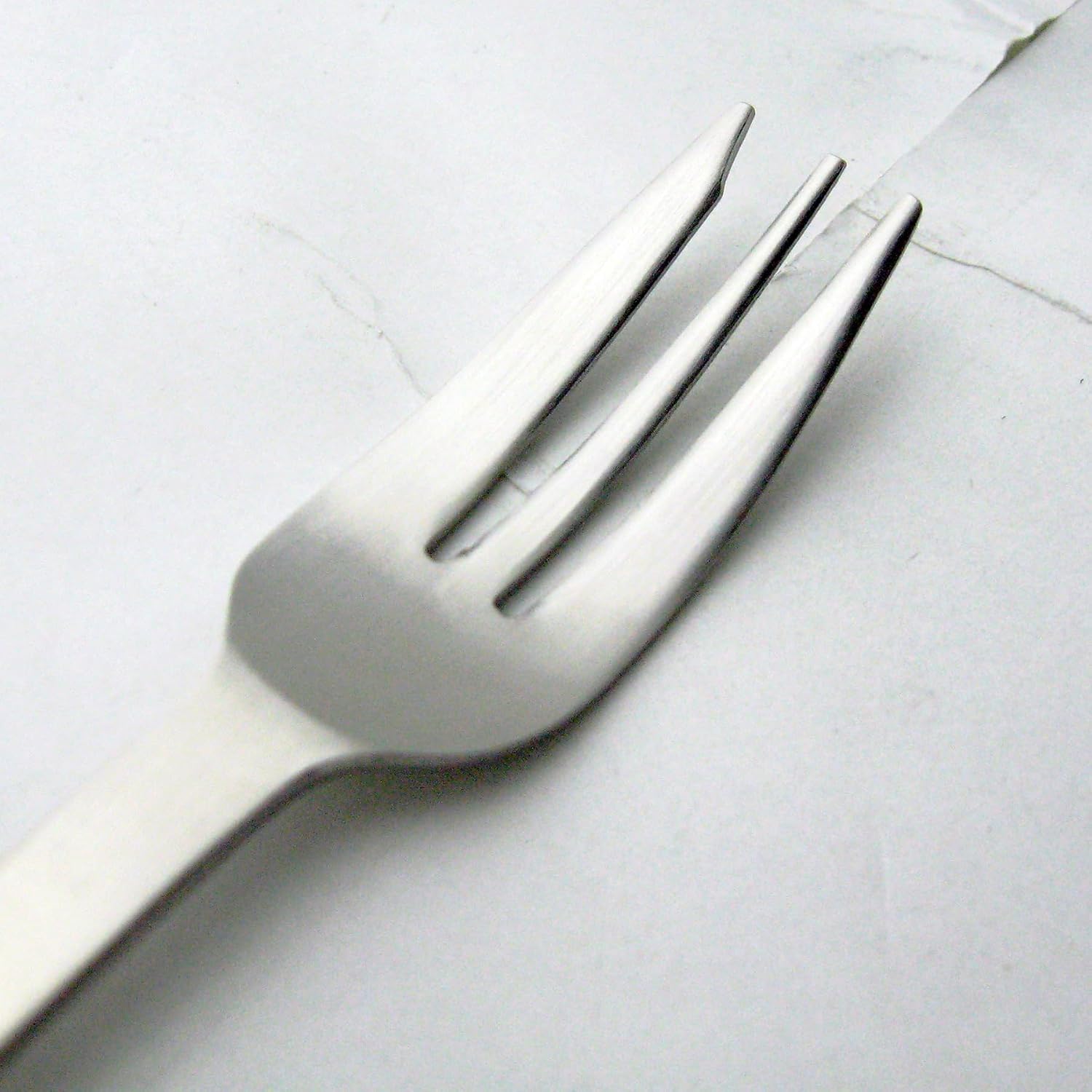 Nagao Natural Cake Fork, 5.5 inches (14.1 cm), 18-10 Stainless Steel, Made in Japan