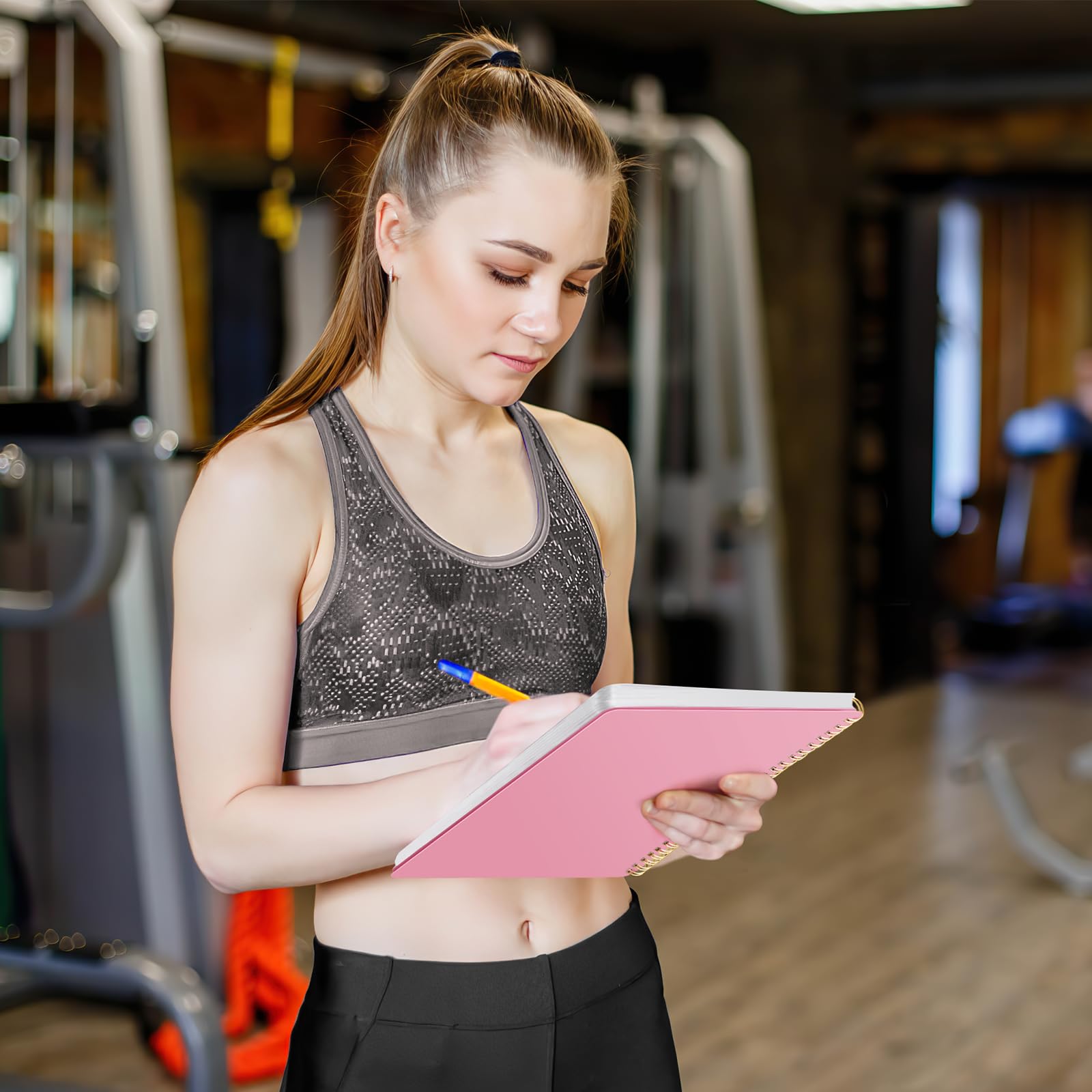 Dziennik fitness i żywności dla kobiet, niedatowany, 150-dniowy planer treningu i dobrego samopoczucia z taśmą pomiarową, różowy dziennik odchudzania do wyznaczania celów, ćwiczeń, treningu, postępów