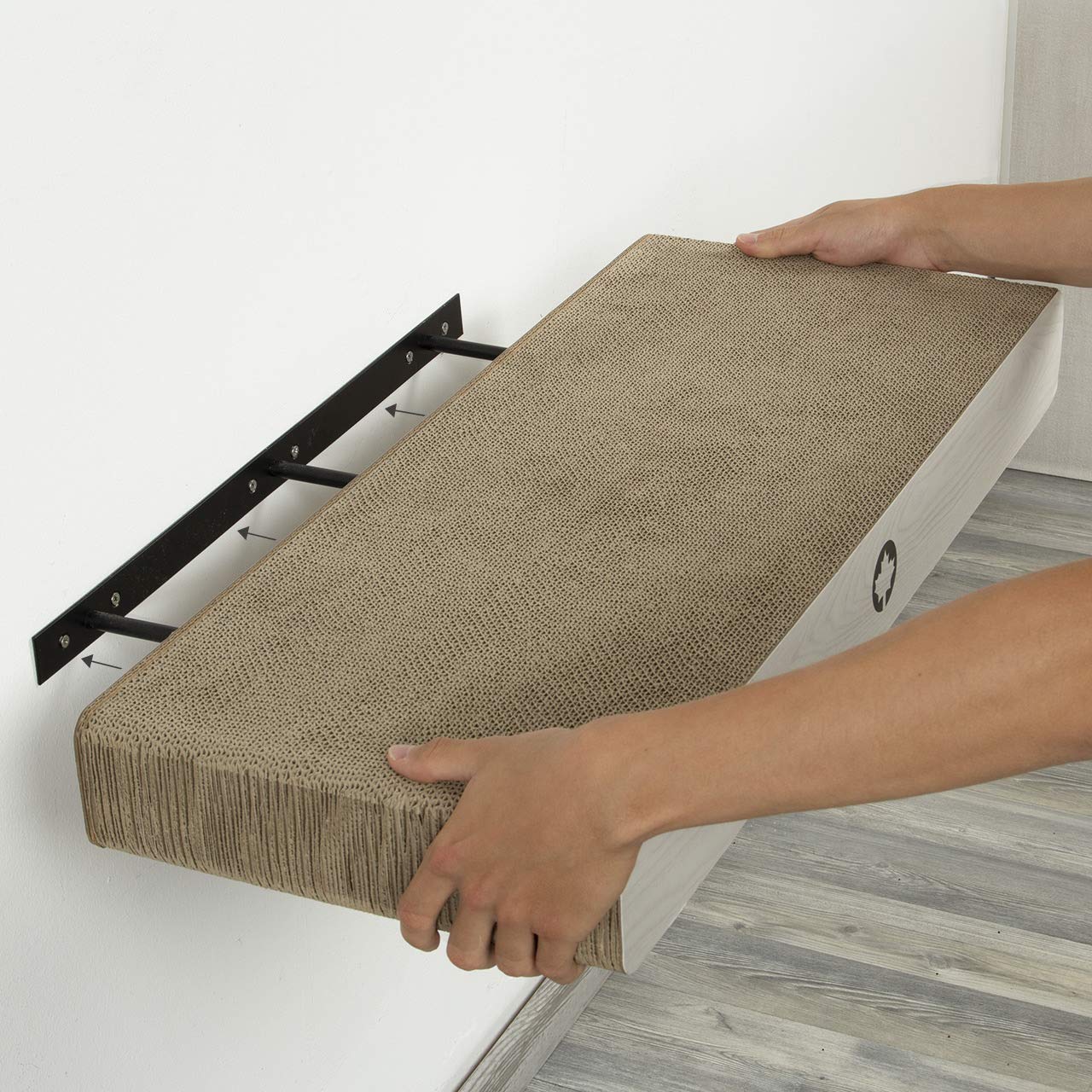 CanadianCat Company | Catwalk aus 3er Kratzbrett-Set mit verdeckter Wandbefestigung Cloud | hellgrau | ca. 70 x 30 x 8 cm Kletterwand Katze Catwalk