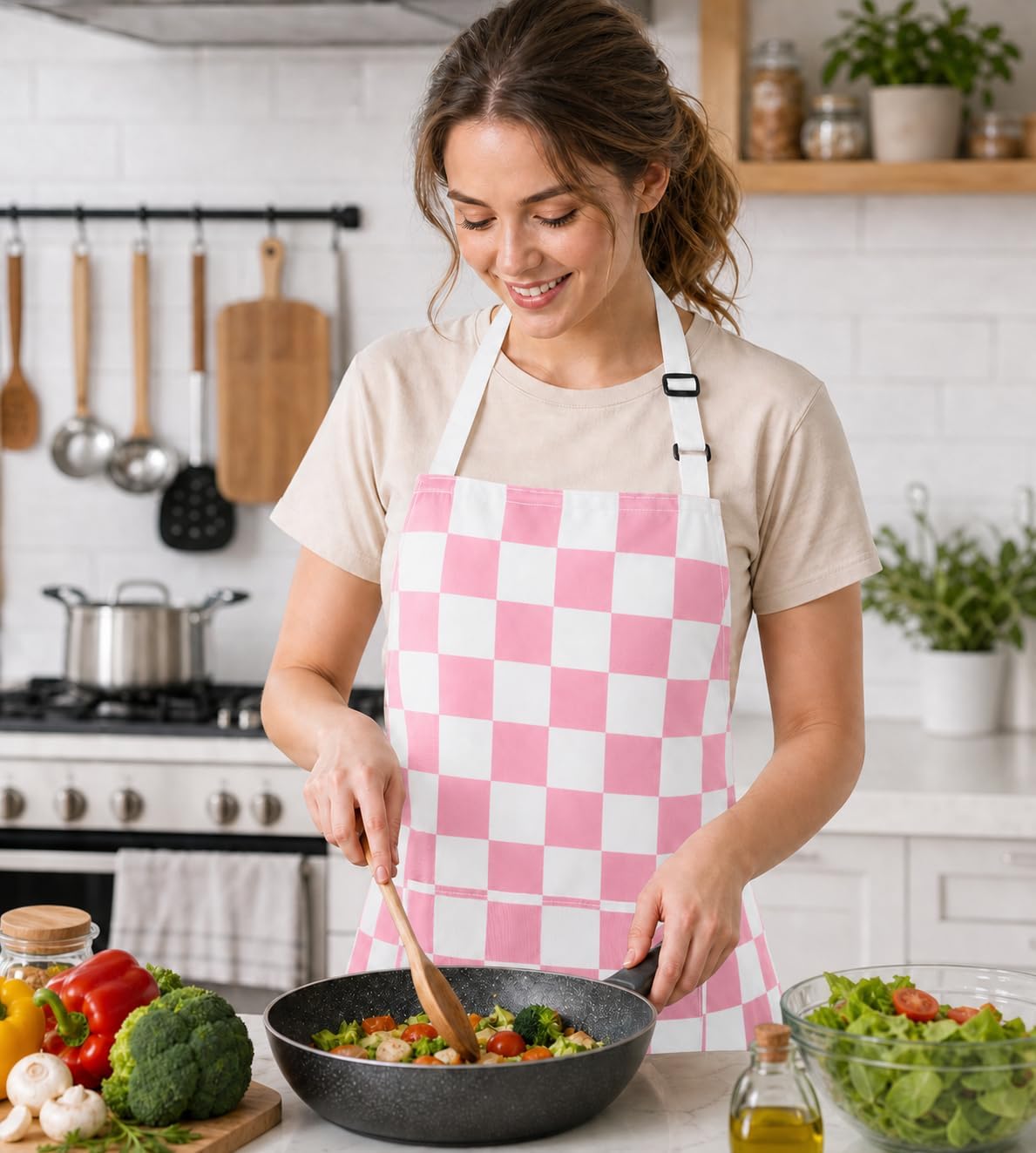 Ohocut 2 Pack Checkered Kitchen Apron, Pink Checkerboard Aprons for Women with Pockets Cute Aesthetic Trendy, Chef Apron for Men, Waterproof Aprons for Cooking