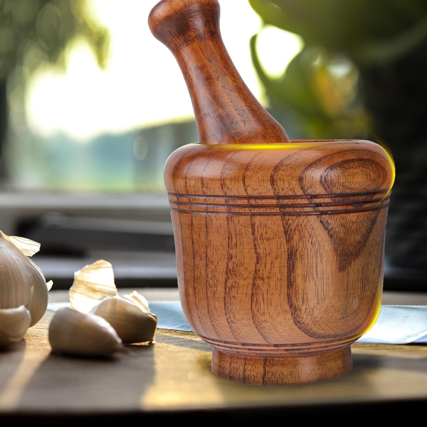 KALLORY Wooden Garlic Masher and Grinder for Kitchen, Household Garlic Crushing Tool with Coil, Solid Wood Mortar and Pestle Set for Spice and Crushing
