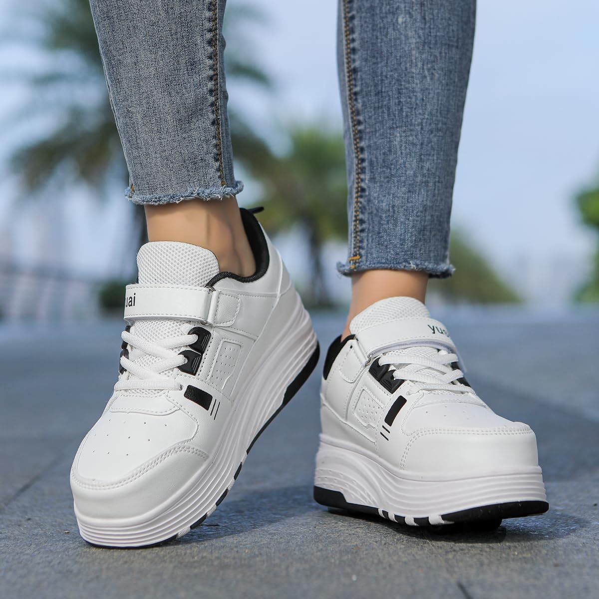 Scarpe con Rotelle per Bambini e Bambine Sneakers Sportive con 4 Ruote Retrattili Pattini da Skateboard Scarpe da Ginnastica Unisex per Esterno Taglie 32-40