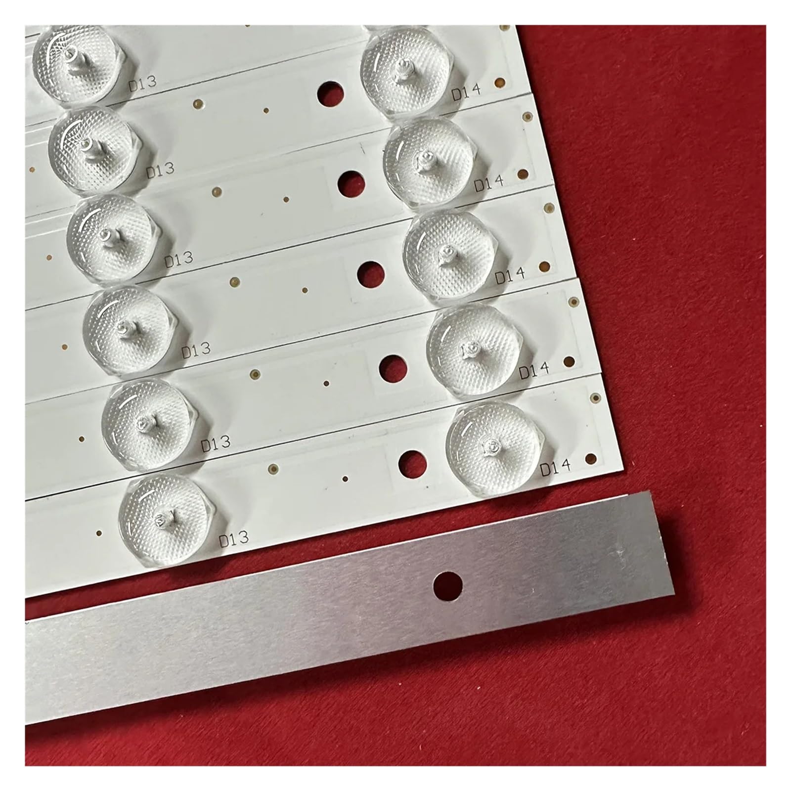 Striscia di retroilluminazione a LED for TV da 75" JJ-0613-D75080702AM-S | 823mm 14 lampade 31-750-8Q1-03 J 0606-75Q-2P7S-JJ