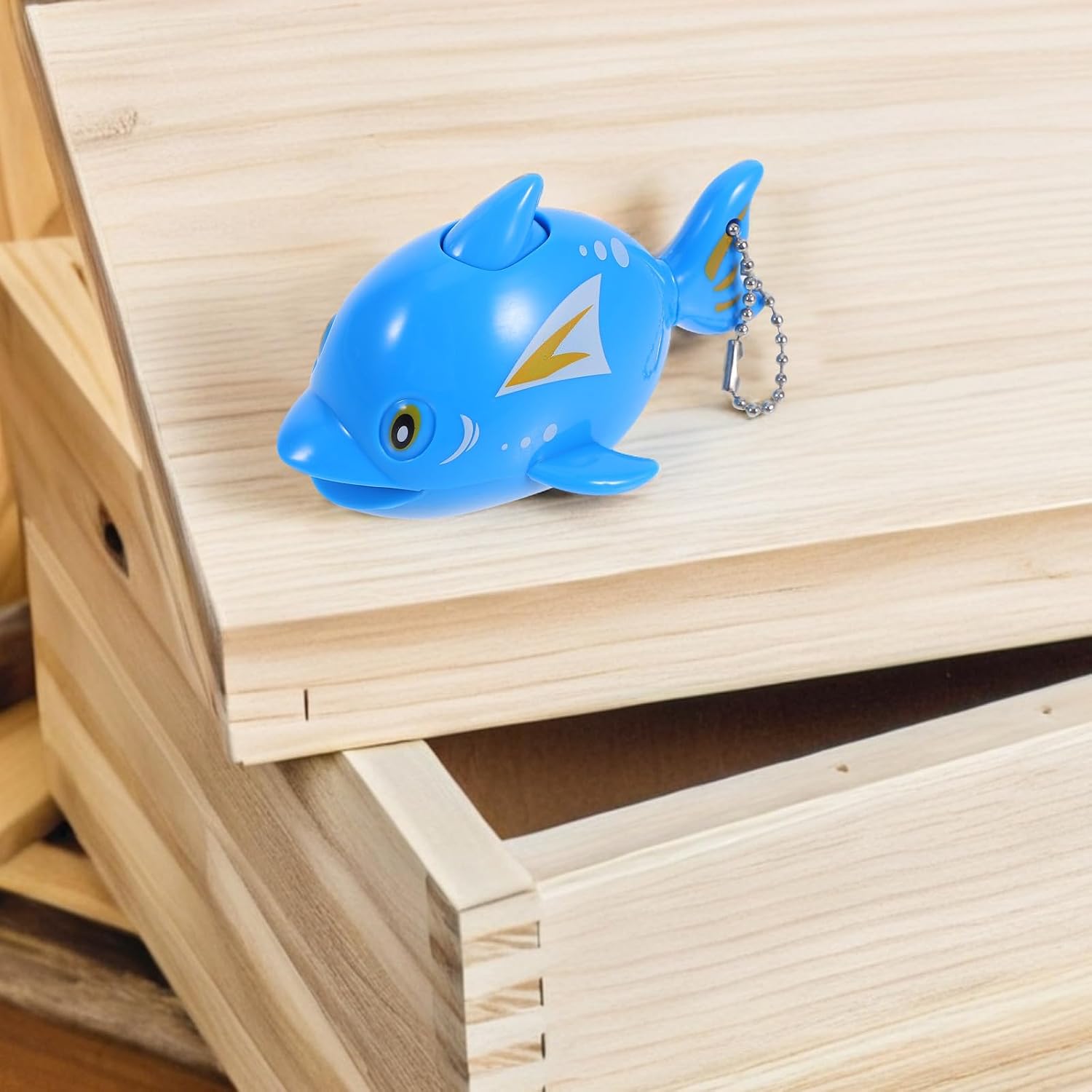 Dolphin Shaped Plastic Tape Measure 1m Retractable Lightweight Measuring Tool for Tailor Use and DIY Projects, Playful Blue Design and Sewing Crafts