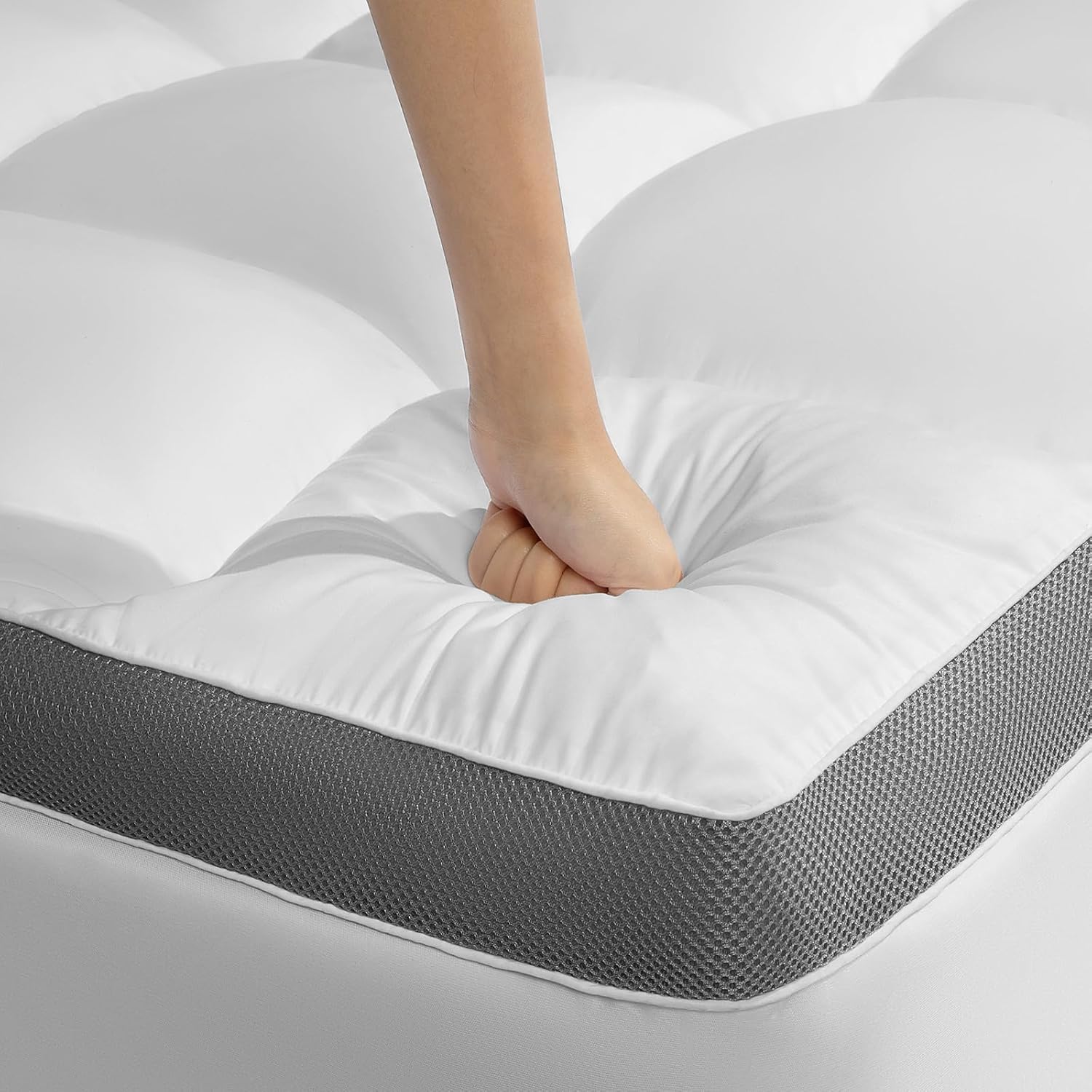 4 Inch Memory Foam King Mattress Topper,6"-18" Deep Pocket (78"x80")
