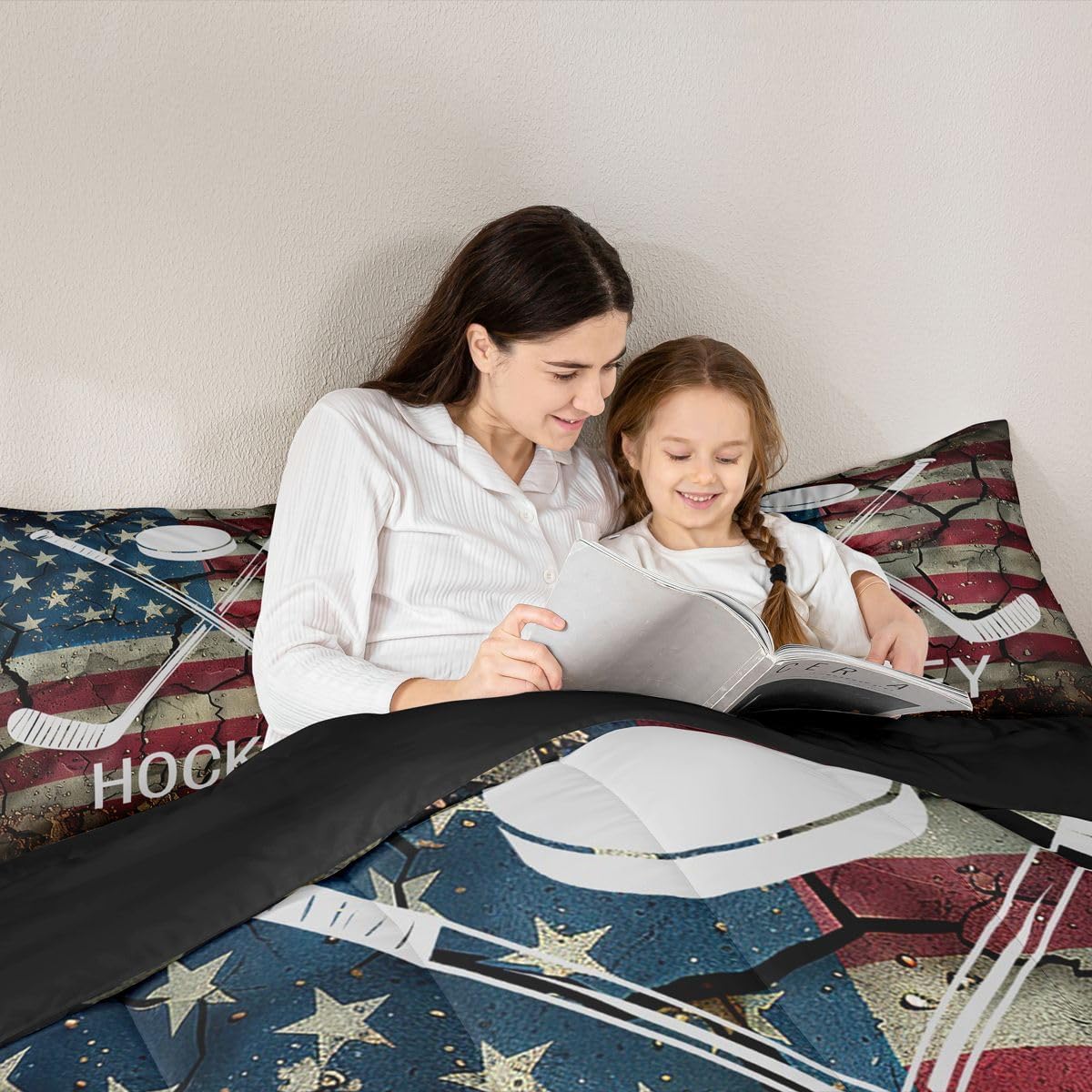 Erosebridal Ice Hockey Comforter Set Twin Size, American Flag Duvet Insert for Kids Boys Teens, Hockey Sports Game Bedding Set United States Federations Stars Stripes Retro Quilt with 1 Pillow Case